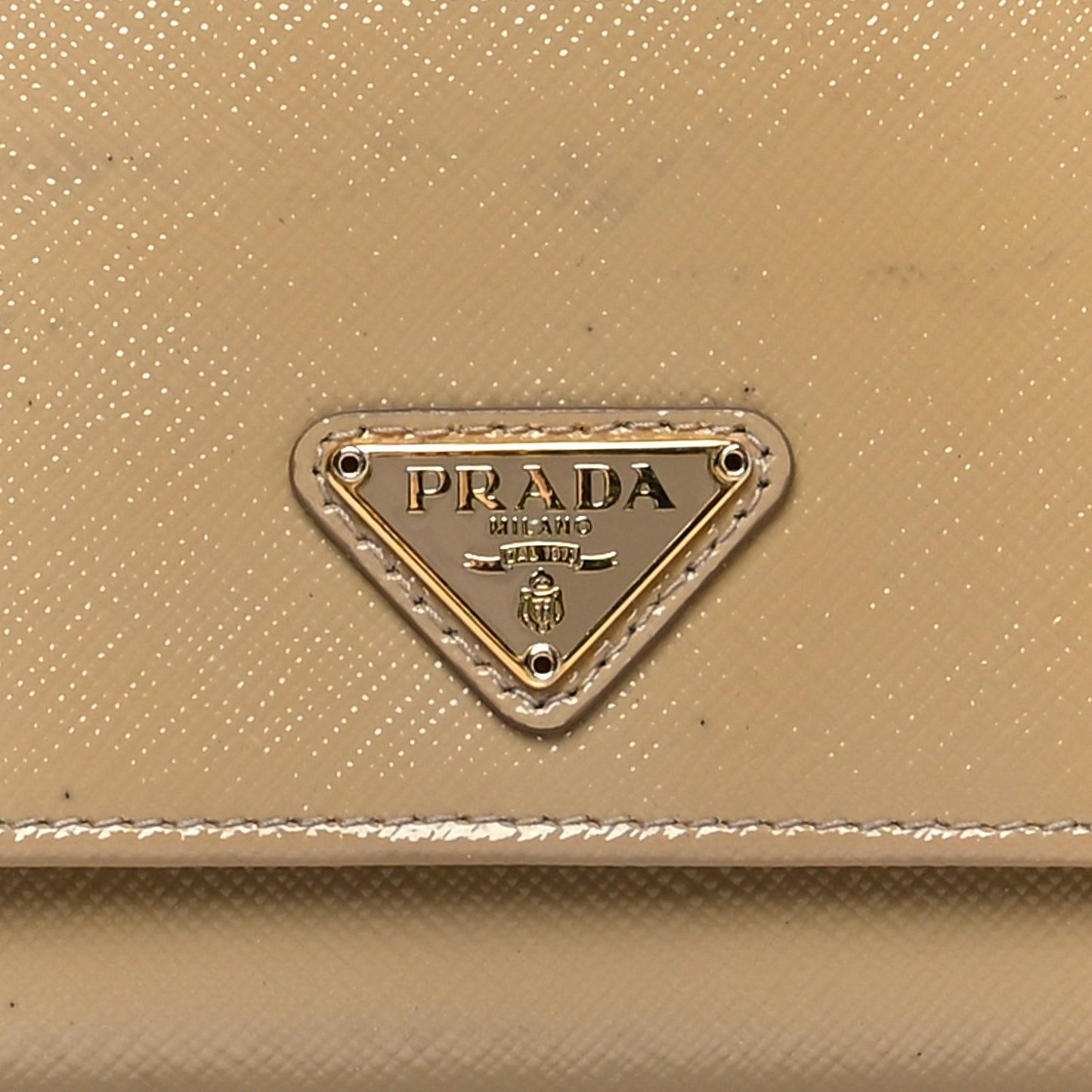 Saffiano Vernice Metal Flap Wallet With Strap Sabbia