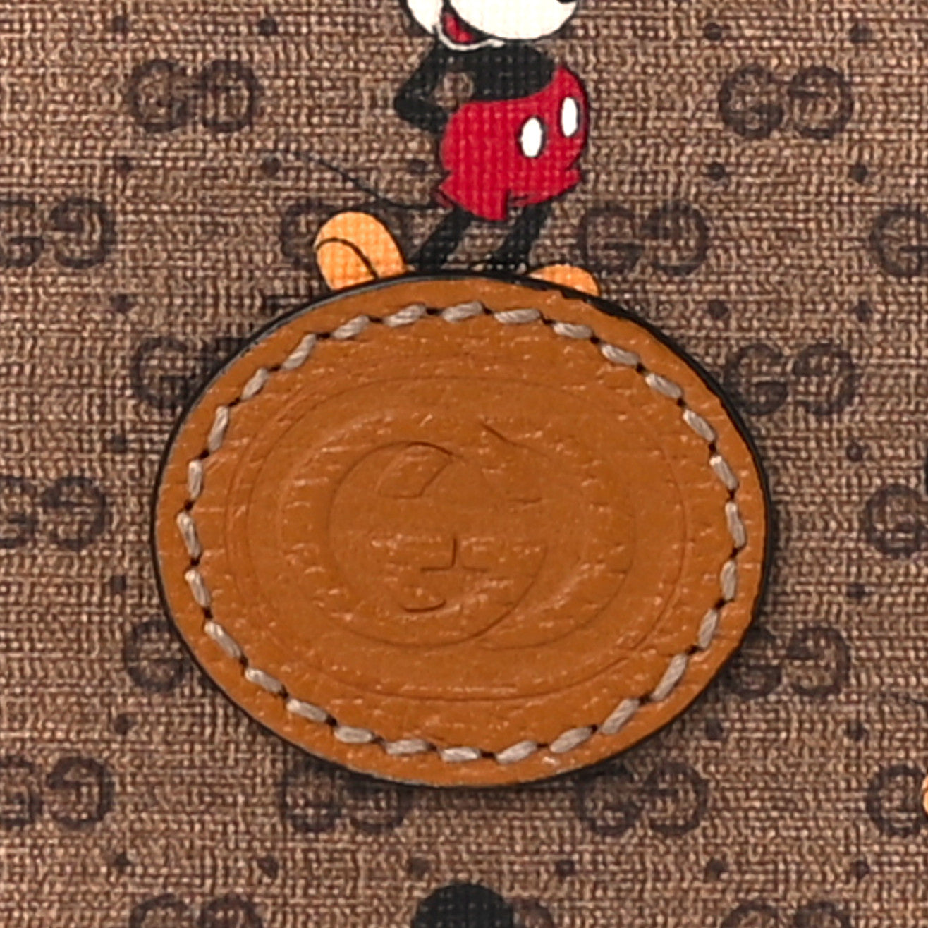 X DISNEY Mini Vintage GG Supreme Monogram Mickey Mouse Small Flap Messenger Bag Beige Vintage Sun Oil
