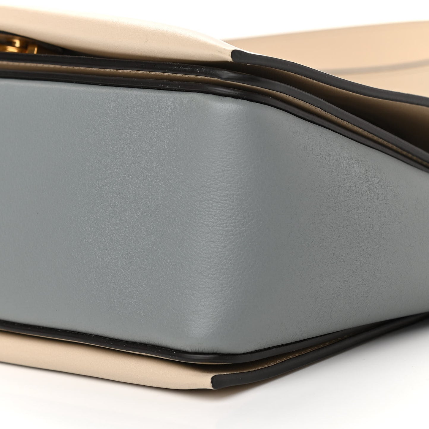 Shiny Smooth Calfskin Medium Frame Shoulder Bag Grege Storm