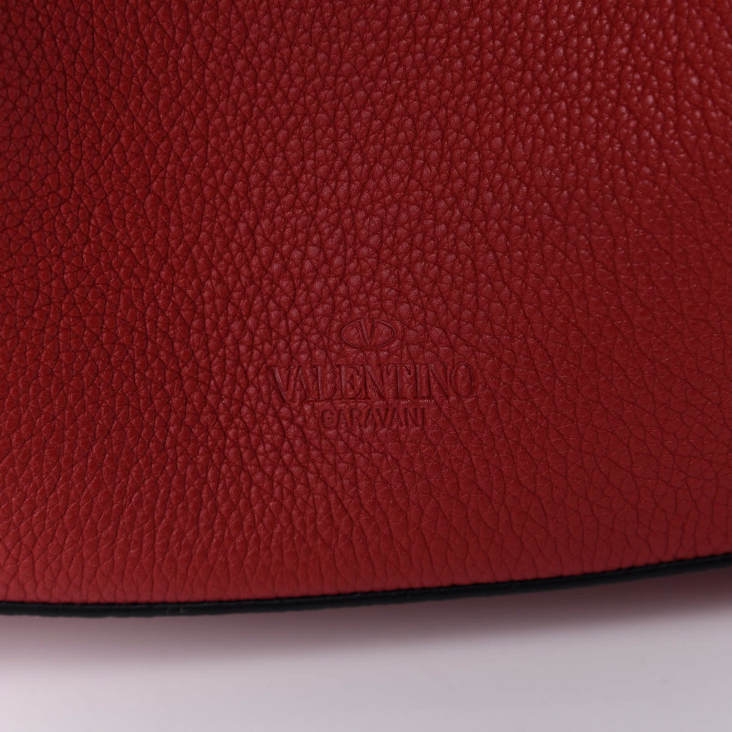 Grainy Calfskin Small VLogo Escape Shopper Rosso Valentino