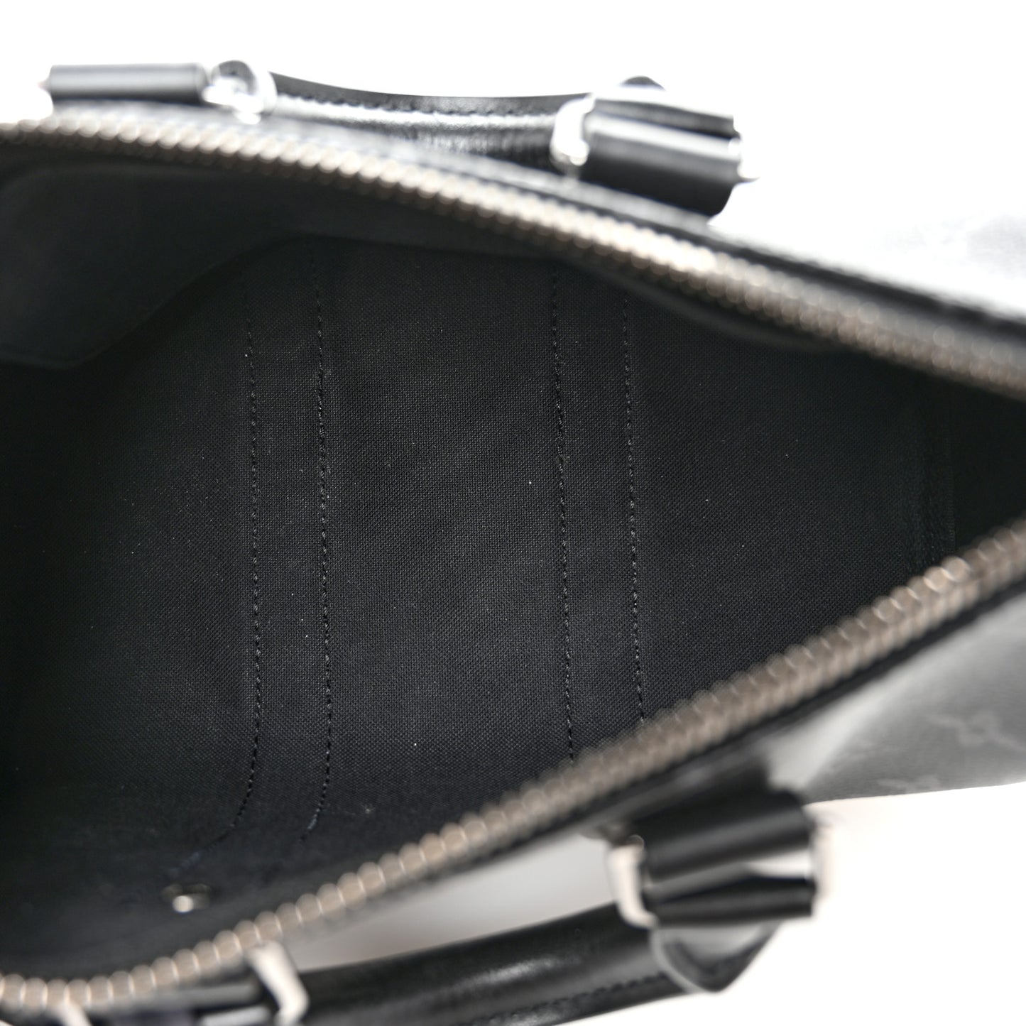 Reverse Monogram Eclipse Keepall Bandouliere 25