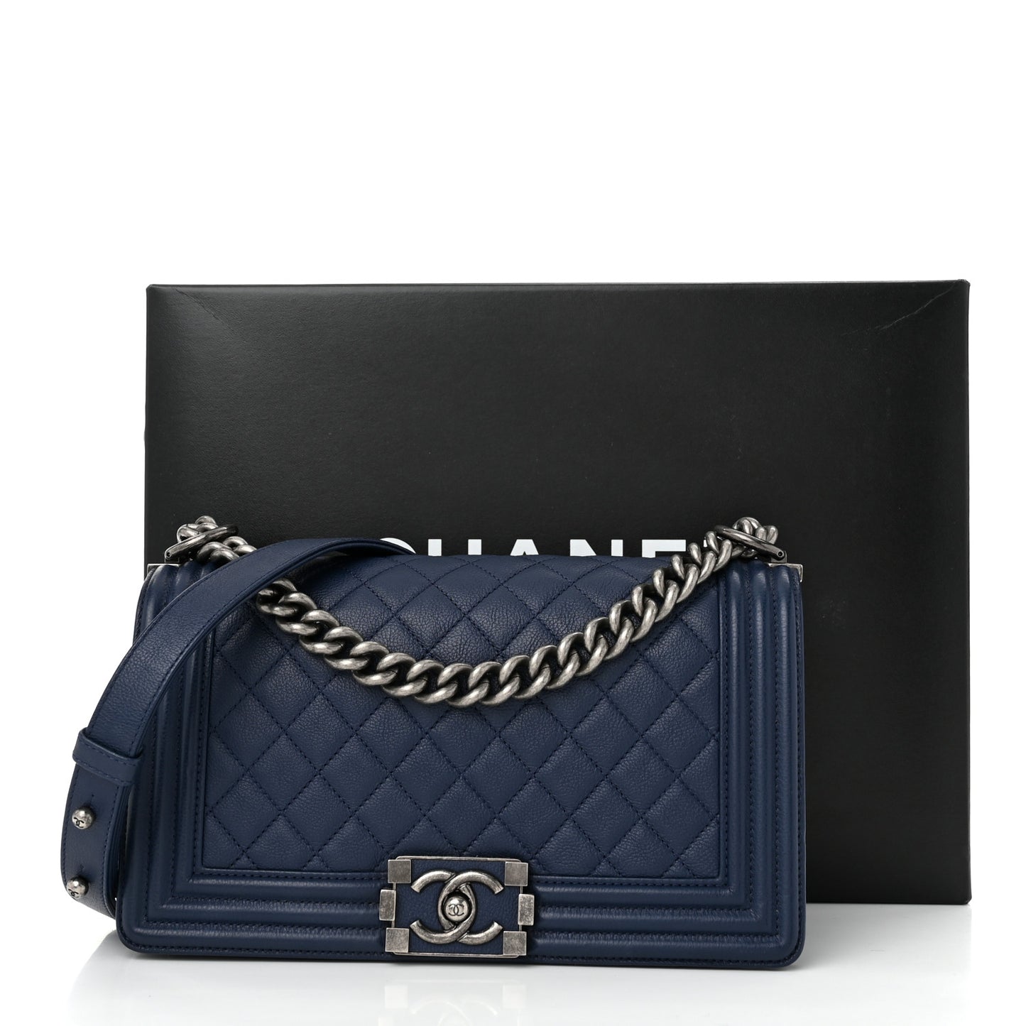 Grained Calfskin Quilted Medium Boy Flap Navy