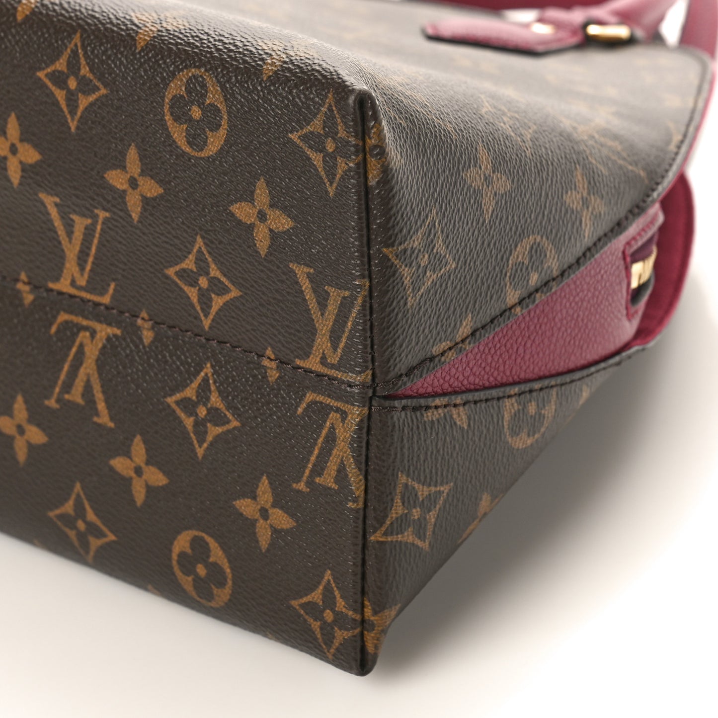 Monogram Alma BNB Raisin
