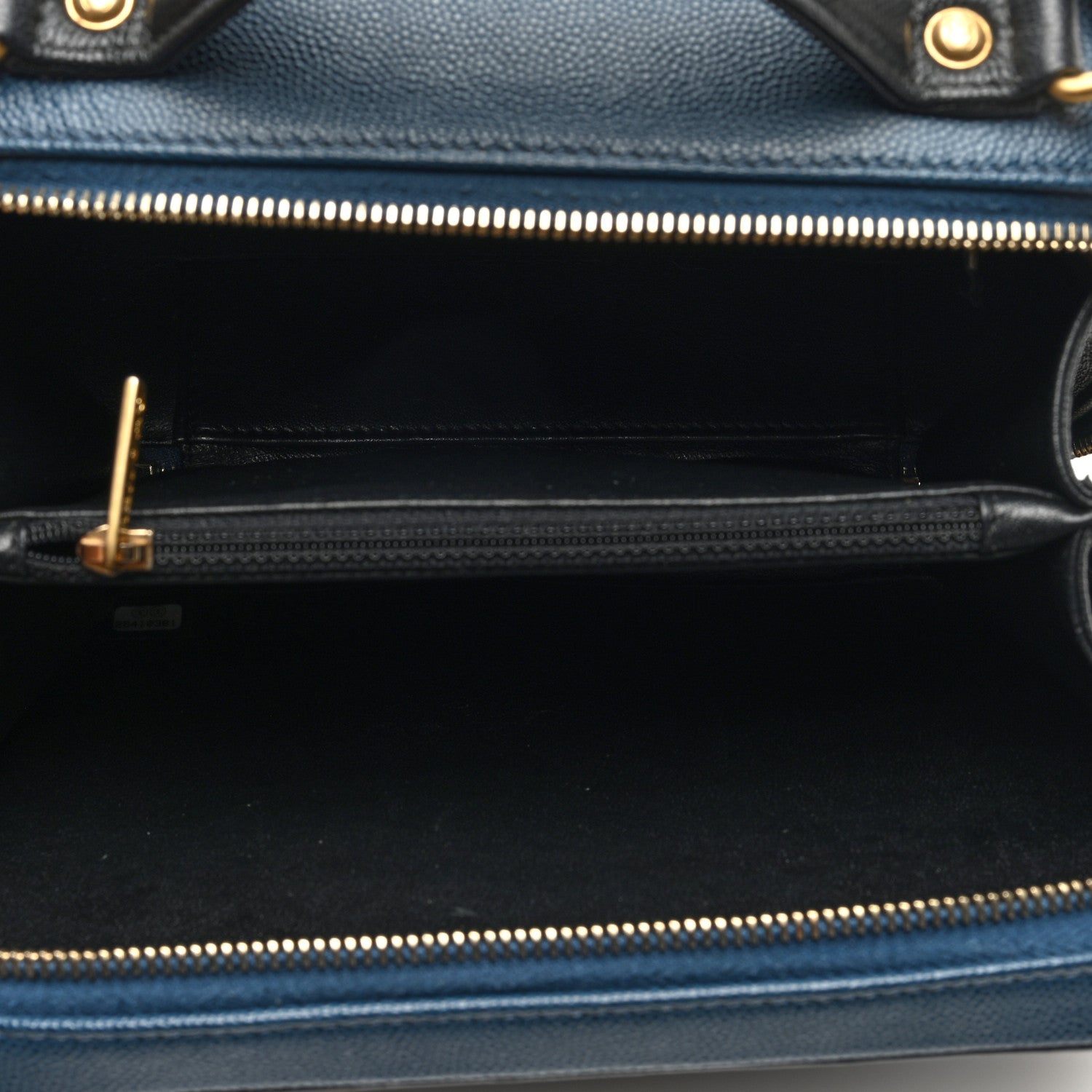 Chanel Caviar Quilted Medium CC Filigree Vanity Case Navy Black 5 of 10