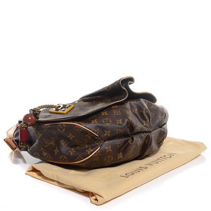 Louis Vuitton Monogram Kalahari GM 4 of 7