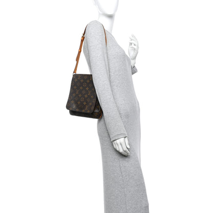 Louis Vuitton Monogram Musette Salsa 2 of 10
