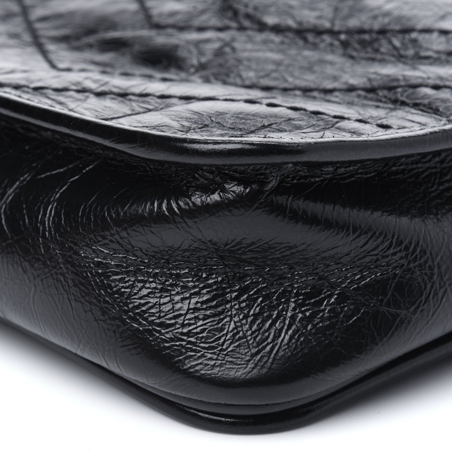 Saint Laurent Crinkled Calfskin Matelasse Monogram Niki Chain Wallet Black 27 of 33