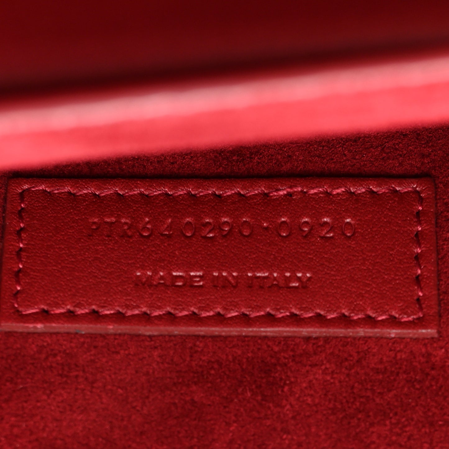 Calfskin Crocodile Embossed Elise Chain Shoulder Bag Red