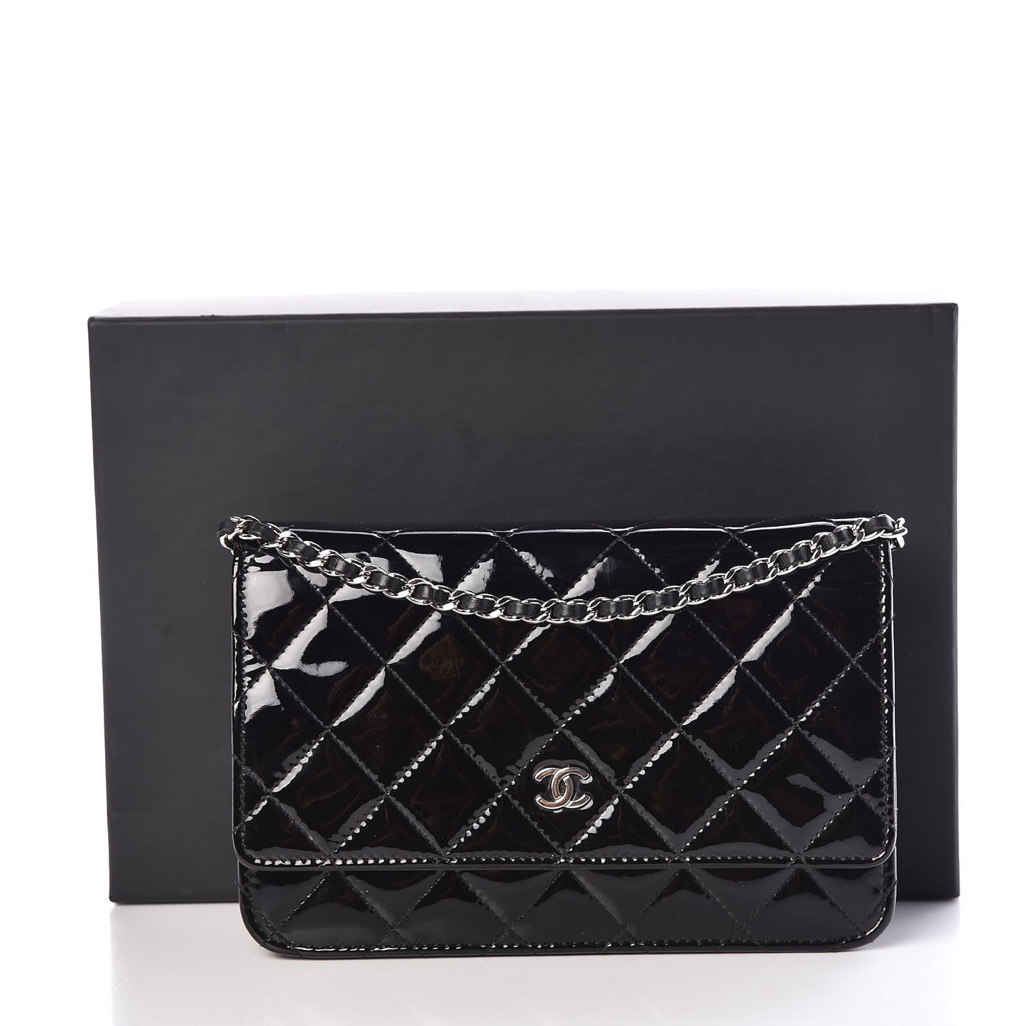 Patent Quilted Wallet On Chain WOC Black
