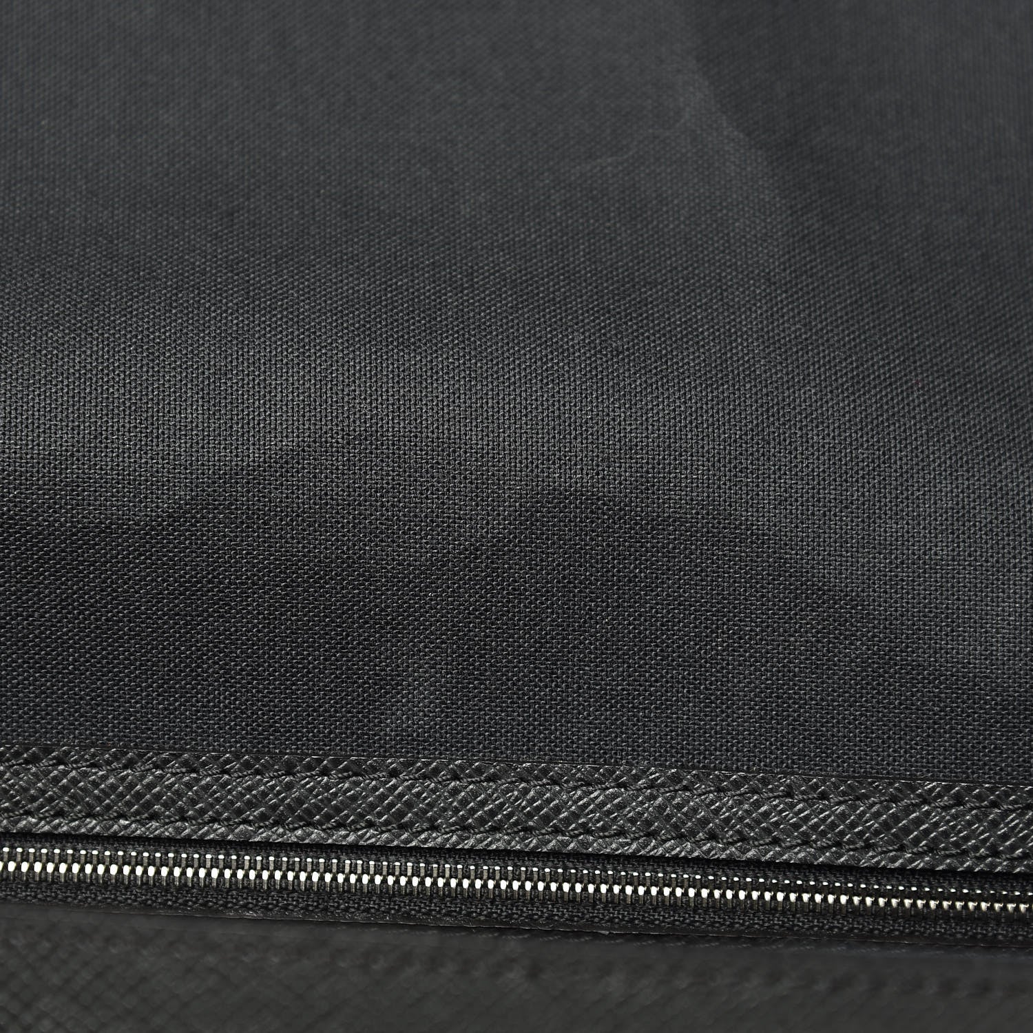 Louis Vuitton Taiga Alexei Messenger Ardoise 10 of 11