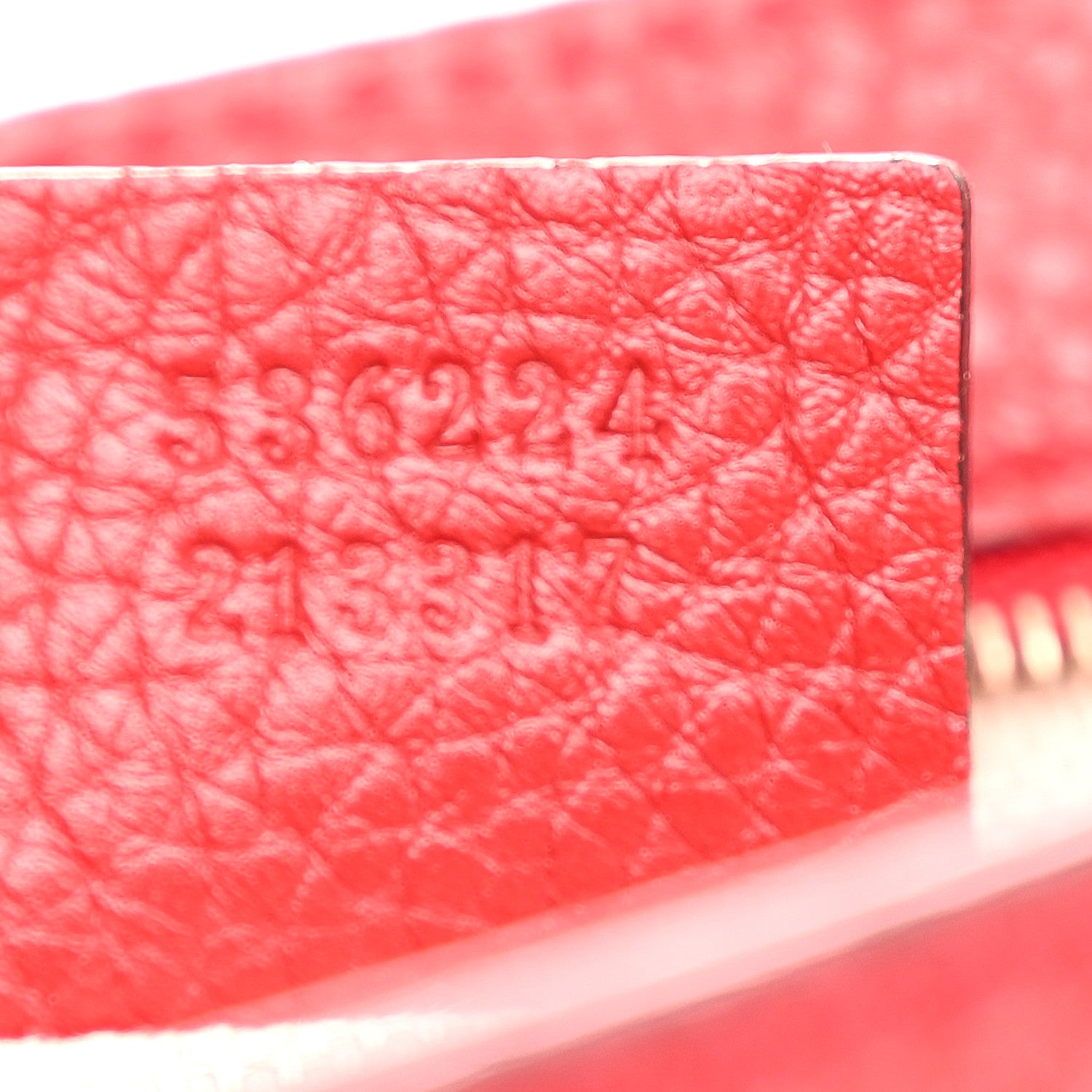 Gucci Pebbled Calfskin Medium Soho Flap Crossbody Vibrant Red 7 of 10