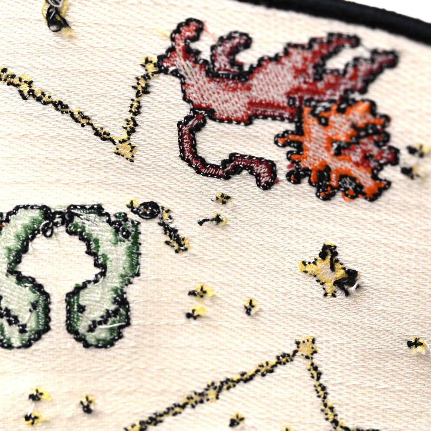 Canvas Pixel Zodiac Embroidered Medium Lady D-Lite Ecru Multicolor