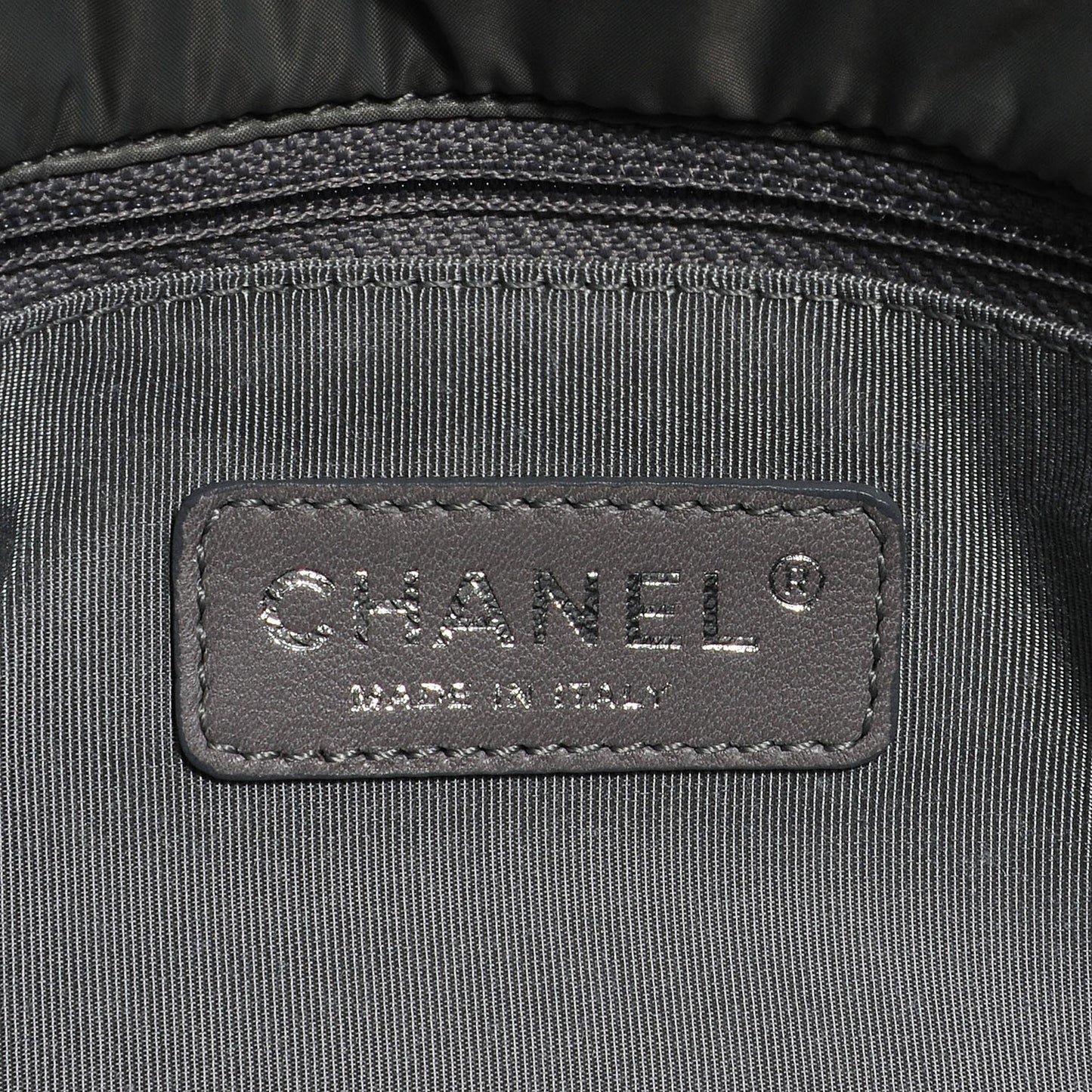 Nylon Quilted Tweed Stitch Bubble Flap Grey