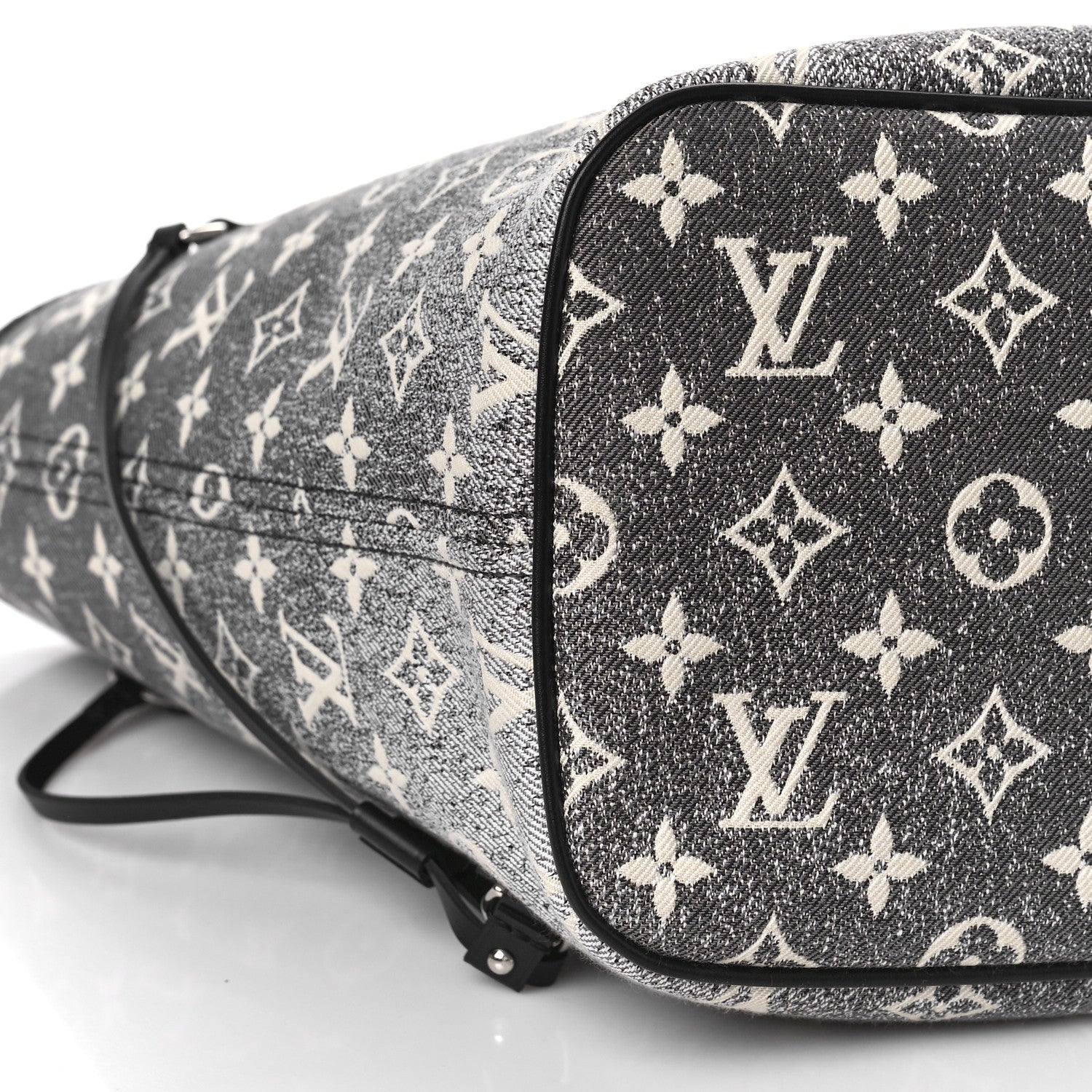 Louis Vuitton Denim Monogram Jacquard Neverfull MM Grey 8 of 9