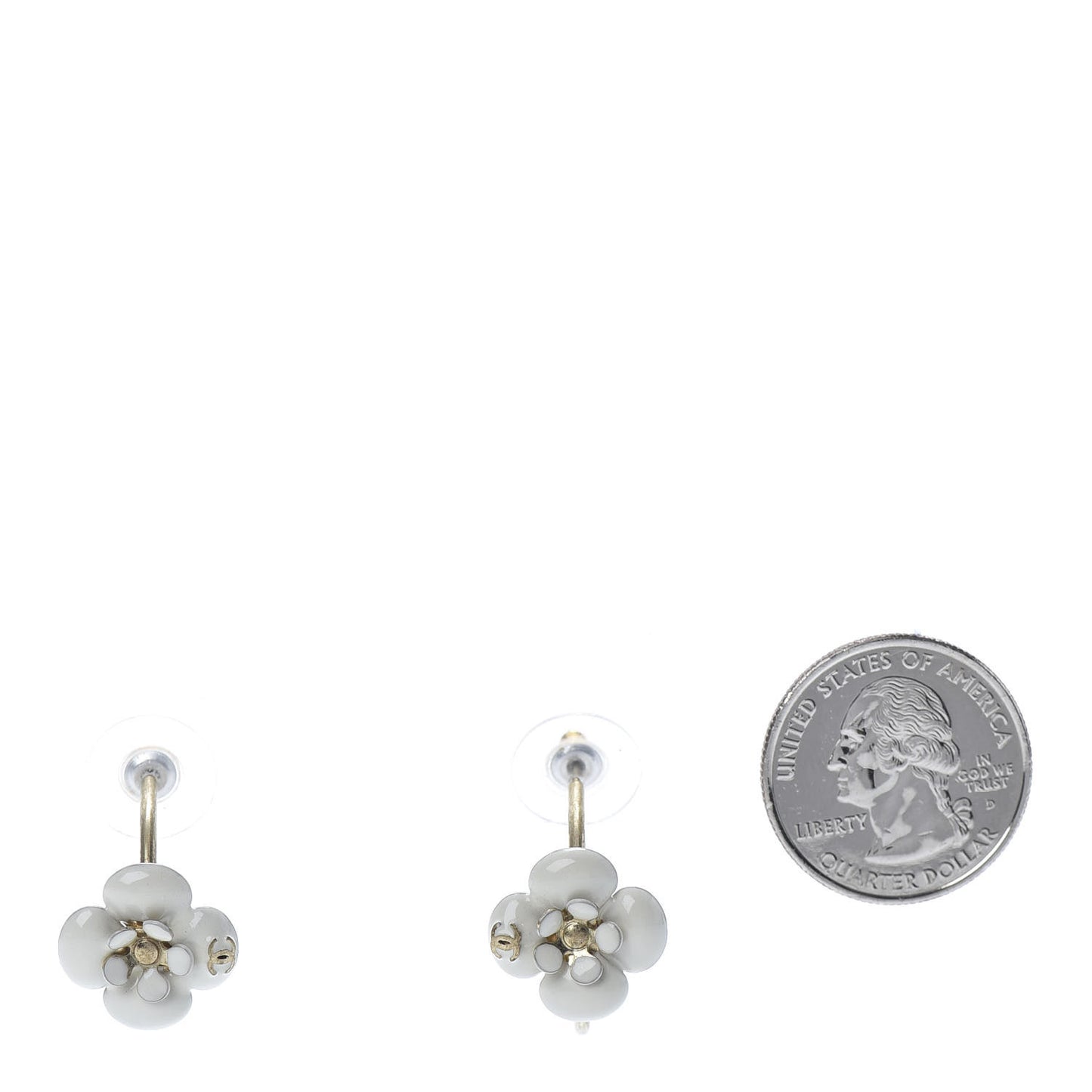 Resin CC Dangle Flower Earrings Ivory