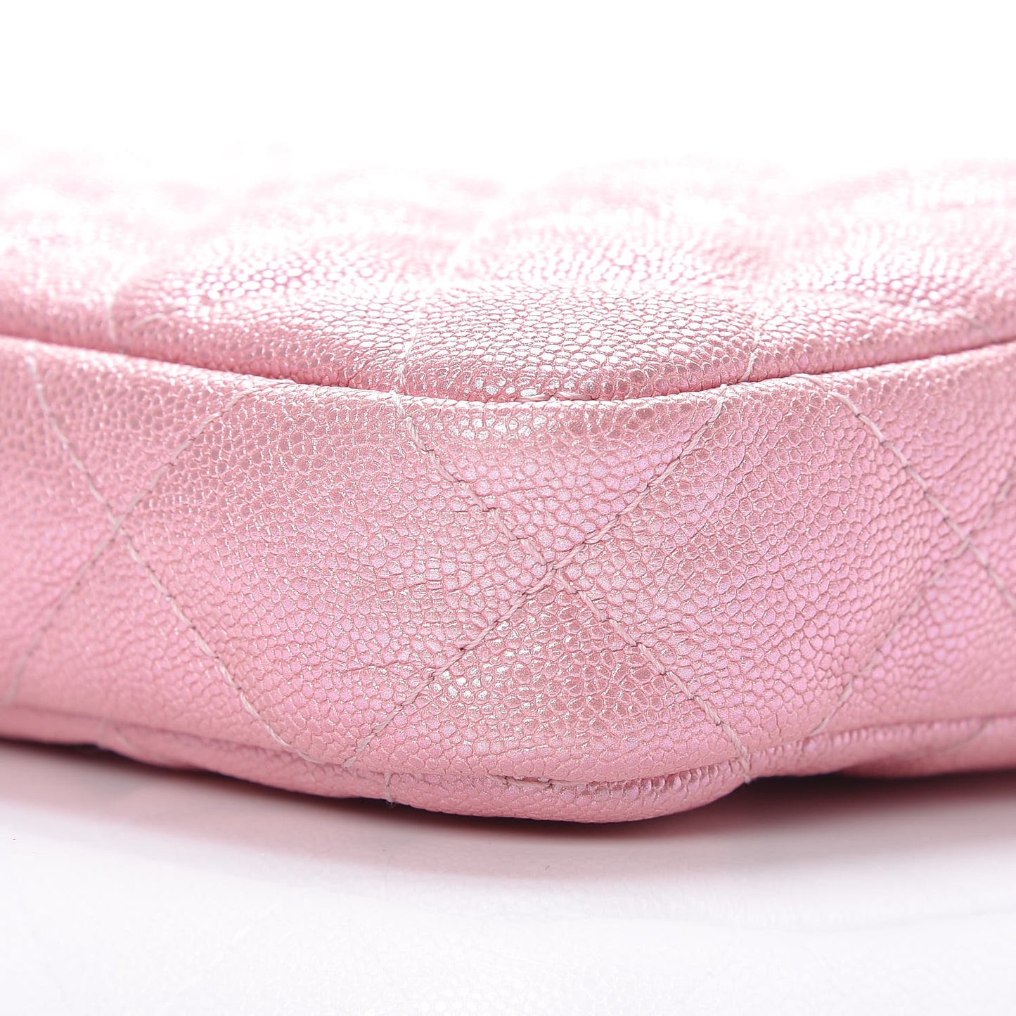Iridescent Caviar Quilted Clutch With Chain Rose