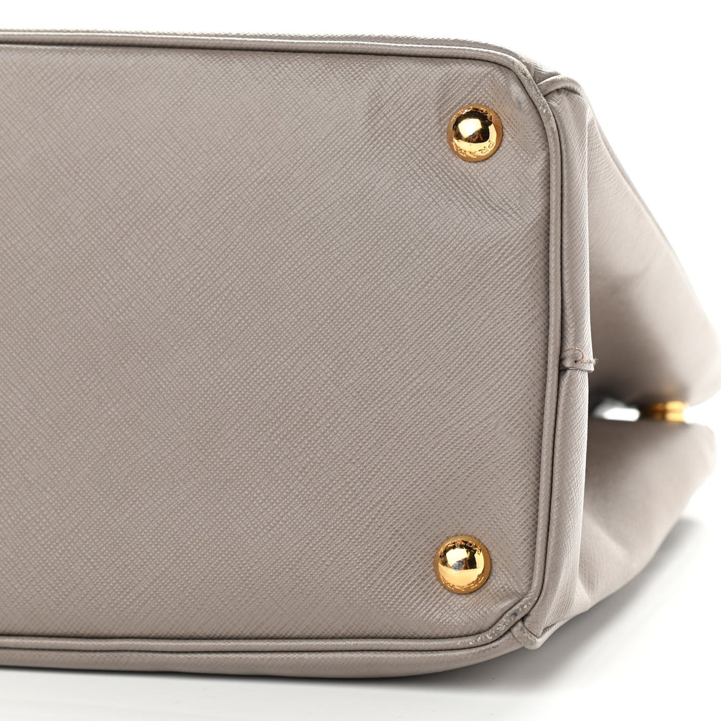Saffiano Medium Galleria Double Zip Tote Argilla