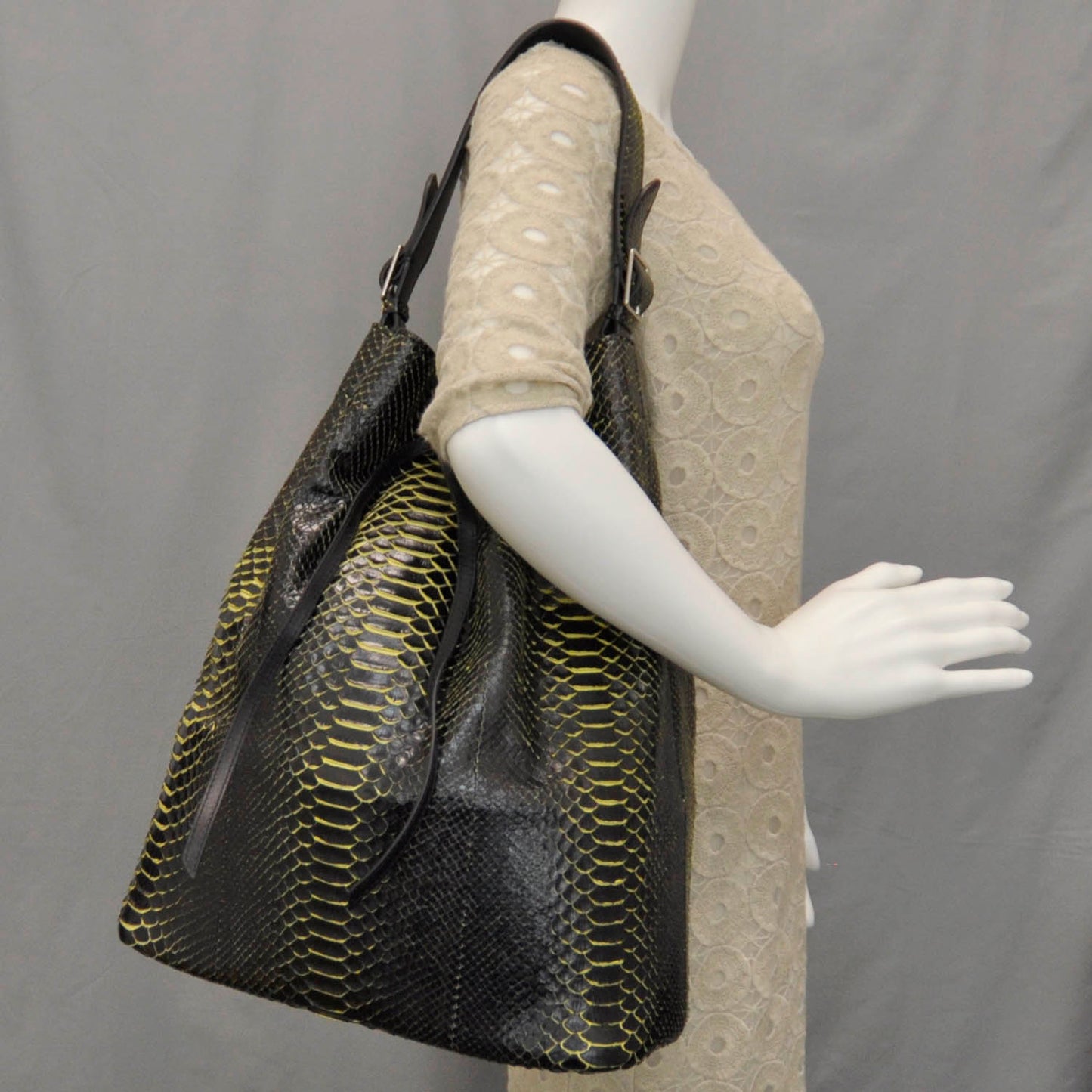 Python Large Seau Drawstring Tote Black Yellow