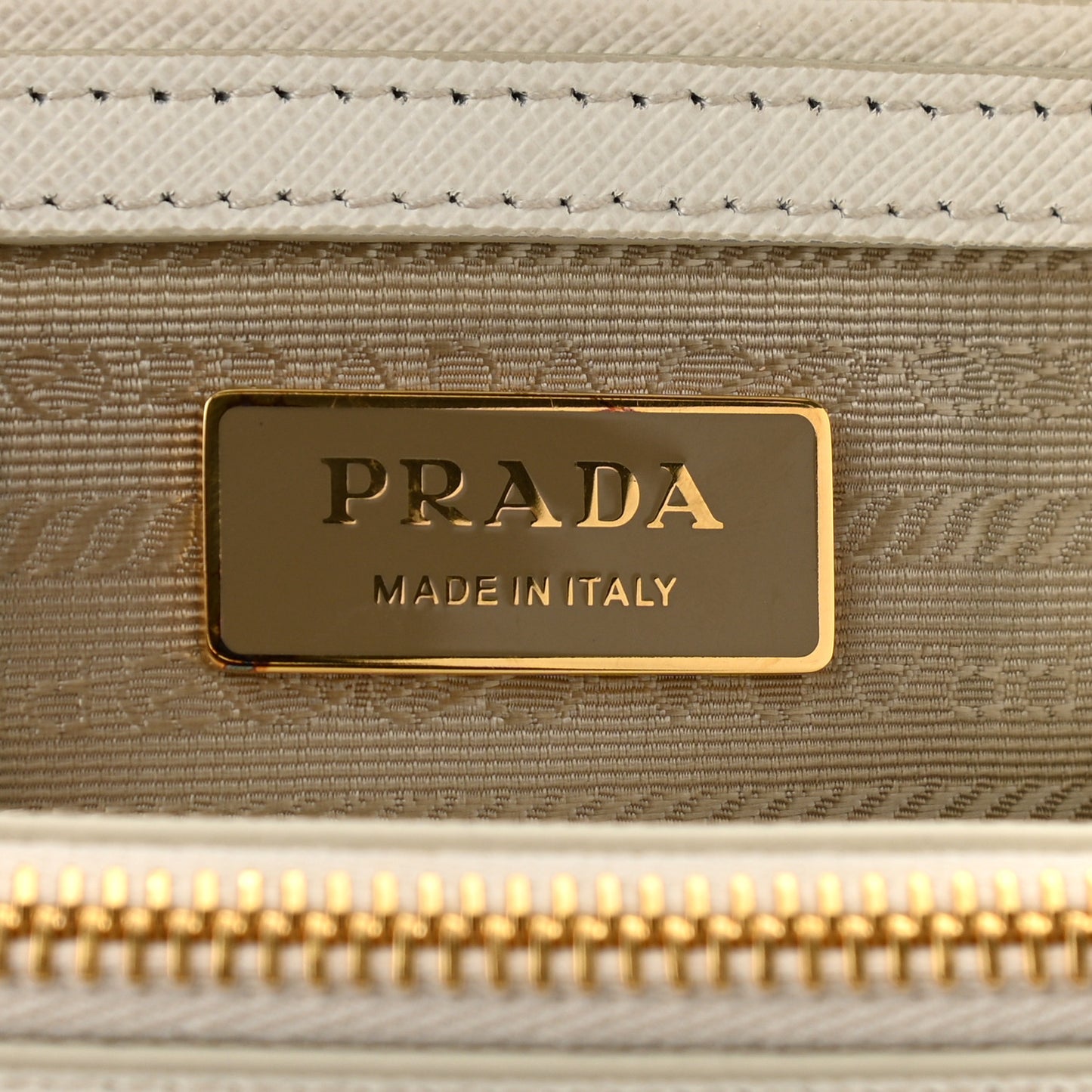 Saffiano Small Galleria Double Zip Tote Talco