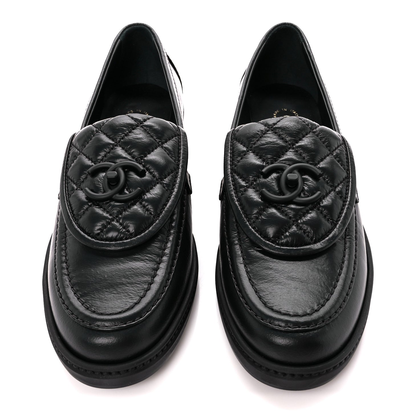 Crumpled Shiny Lambskin Quilted CC Turnlock Loafers 40 So Black