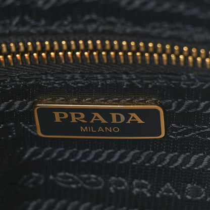 Prada Vitello Phenix Camera Bag Smeraldo 6 of 10