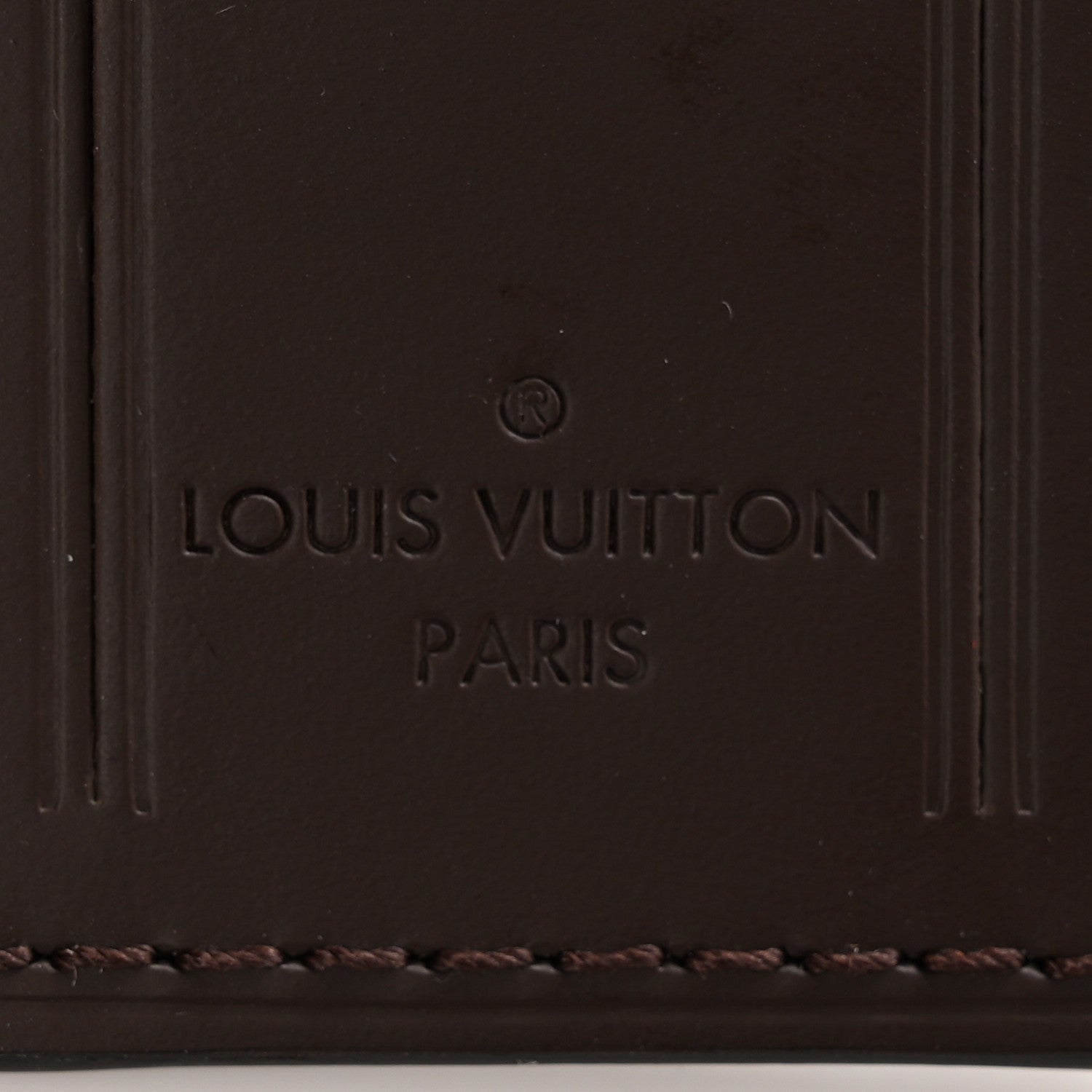 Louis Vuitton Calfskin Luggage Tag Ebene 3 of 5