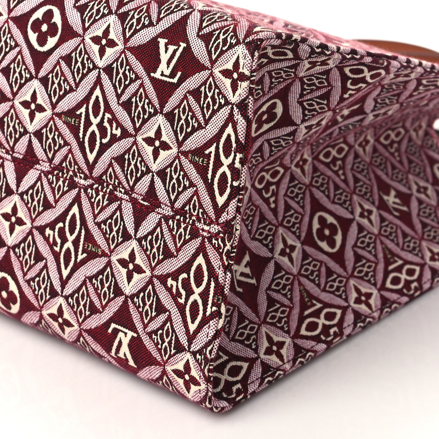 Louis Vuitton Jacquard Since 1854 Onthego GM Bourdeaux 9 of 9