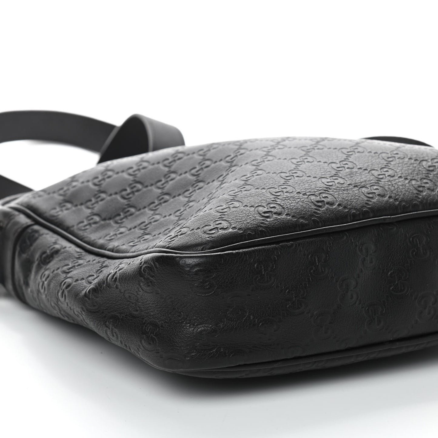 Guccissima Medium Messenger Black