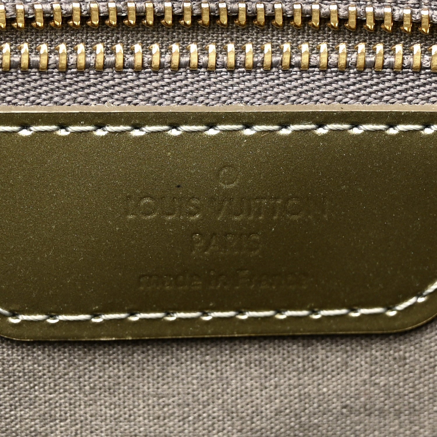 Louis Vuitton Vernis Wilshire MM 6 of 12