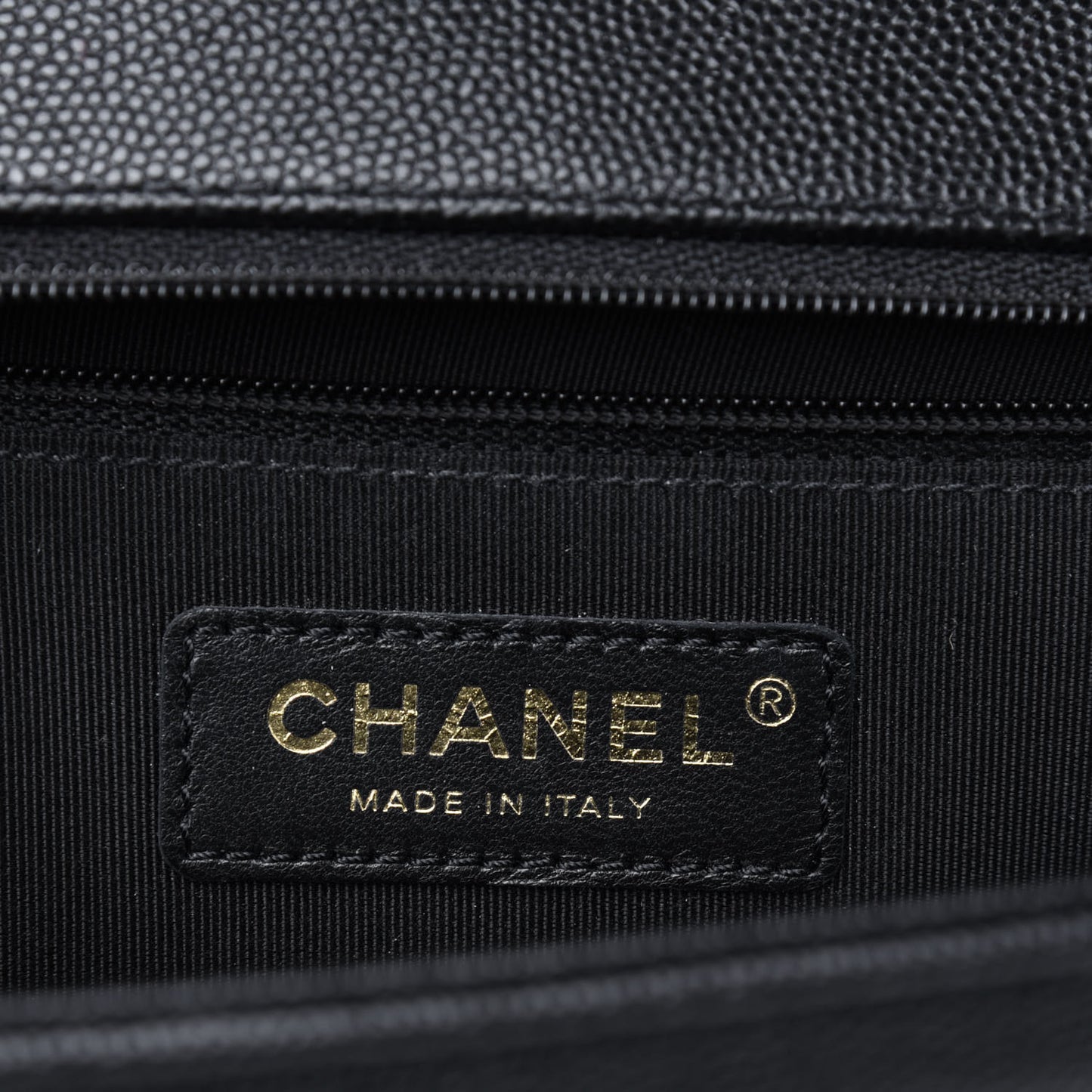 Caviar Quilted New Medium Boy Flap Black