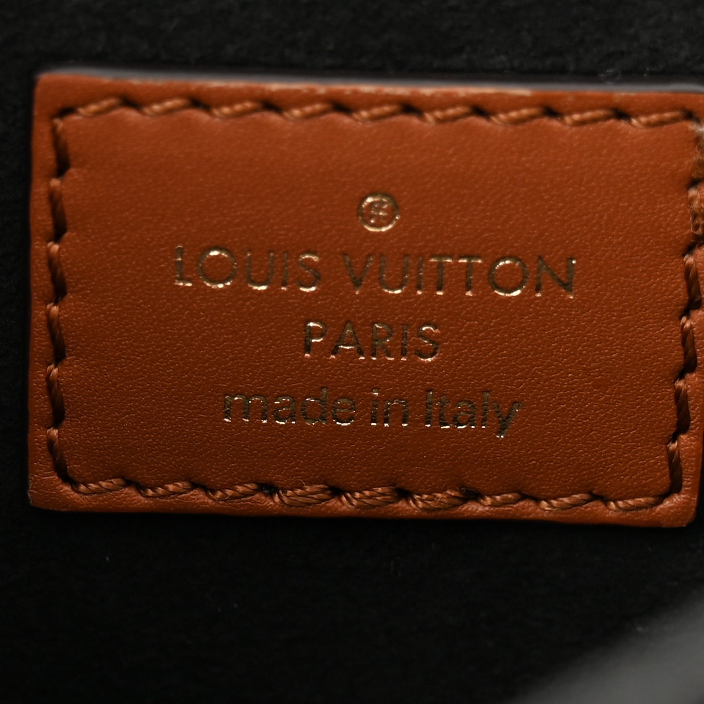 Reverse Monogram Dauphine Mini
