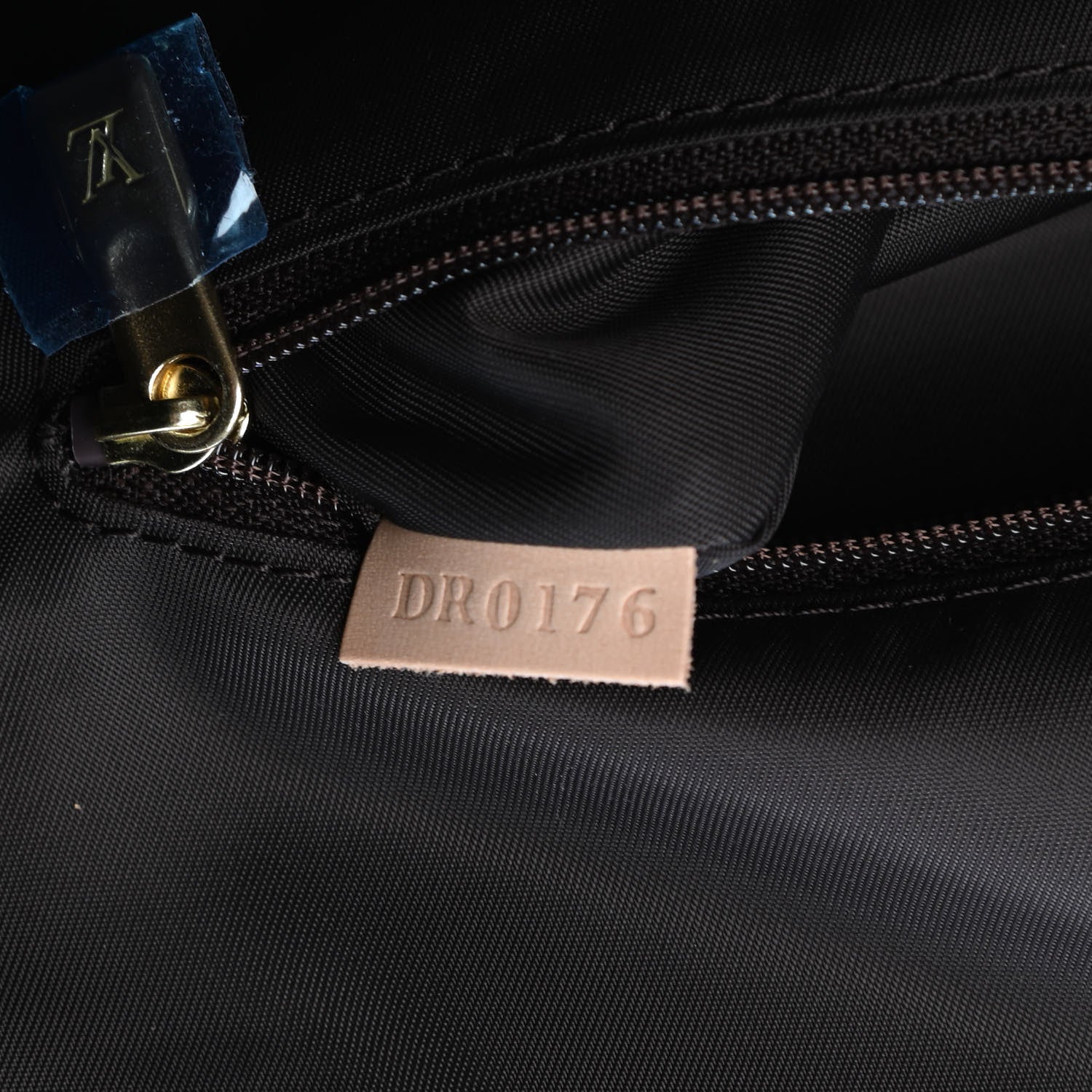 Louis Vuitton Monogram Neo Eole 55 6 of 11