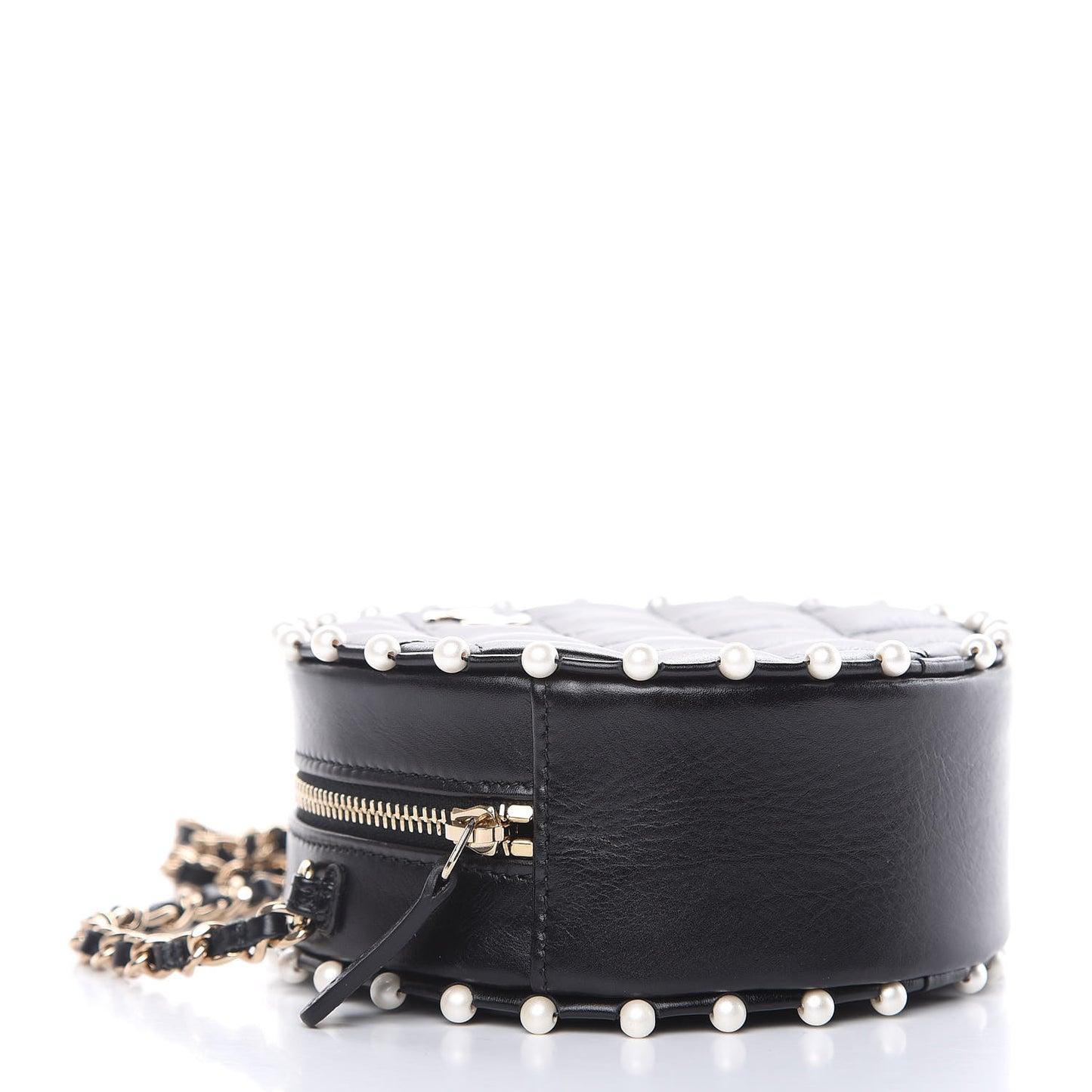 Calfskin Quilted Pearl Round Clutch With Chain Black