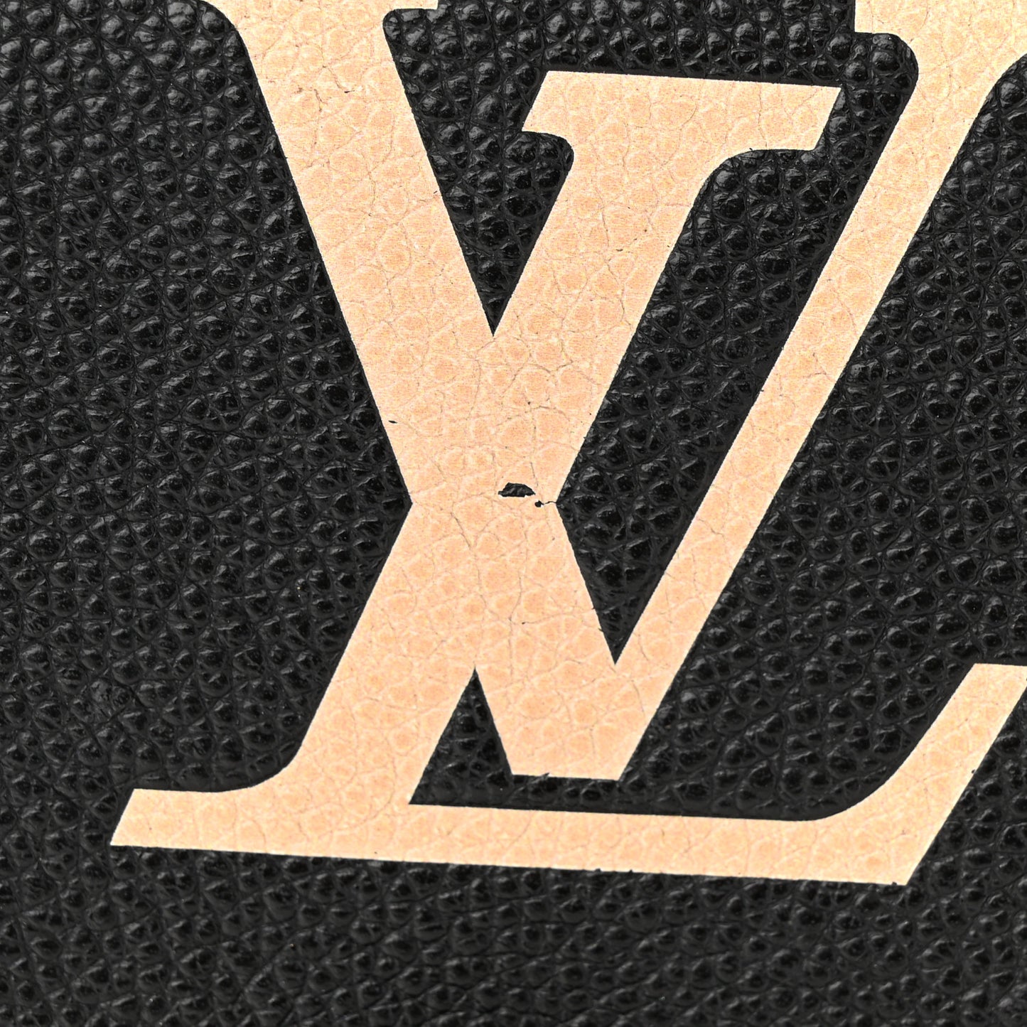 Empreinte Monogram Giant Pochette Metis Black Beige