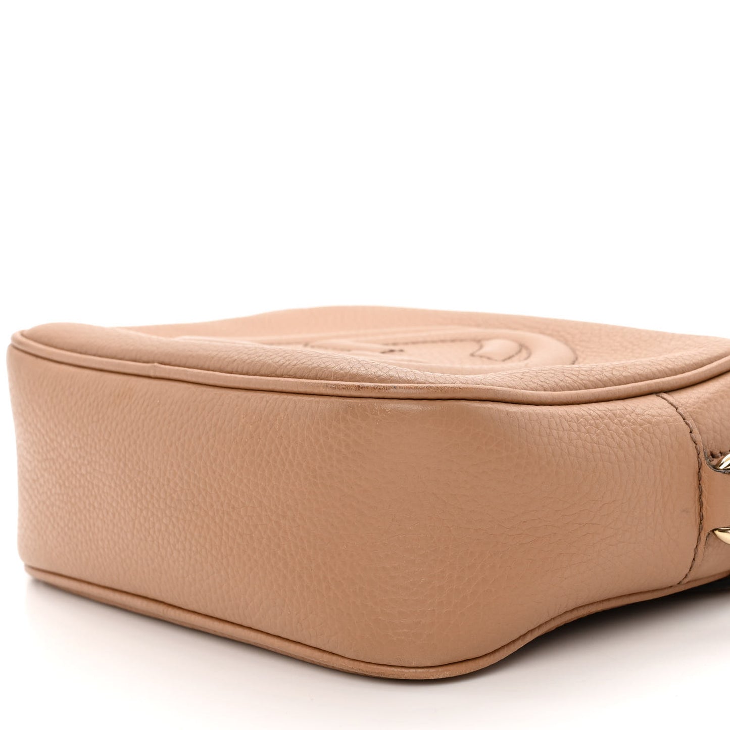 Pebbled Calfskin Small Soho Disco Bag Camelia