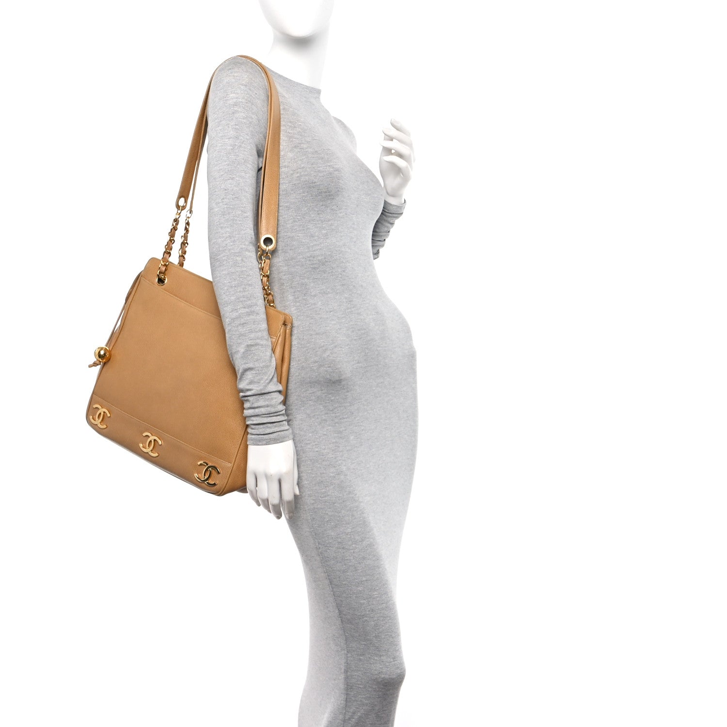 Chanel Caviar CC Shoulder Bag Beige 2 of 13