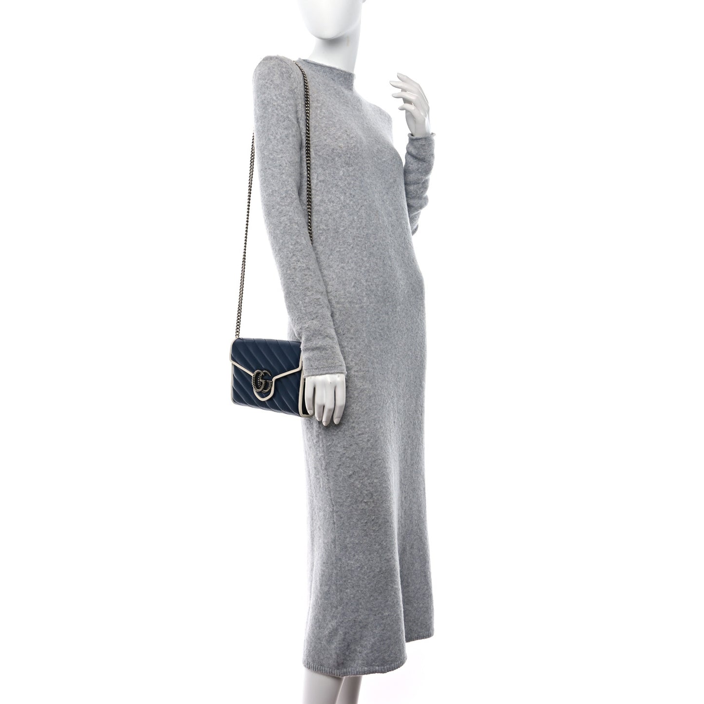 Vintage Effect Calfskin Matelasse Diagonal Torchon GG Marmont Chain Wallet Blue Agata Mystic White