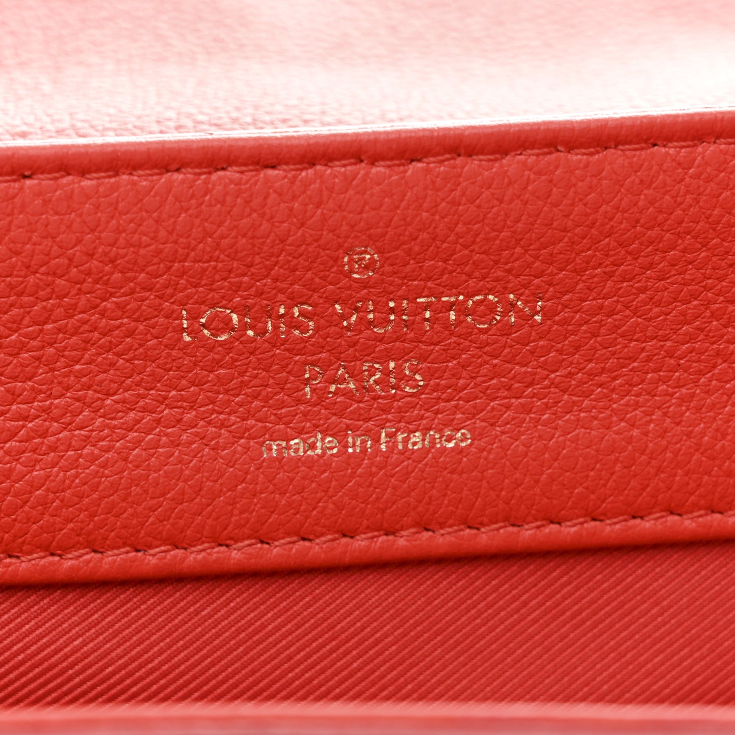 Calfskin Lockme PM Rouge