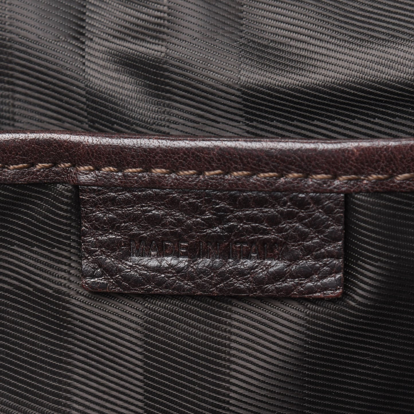 House Check Quilted Tote Brown