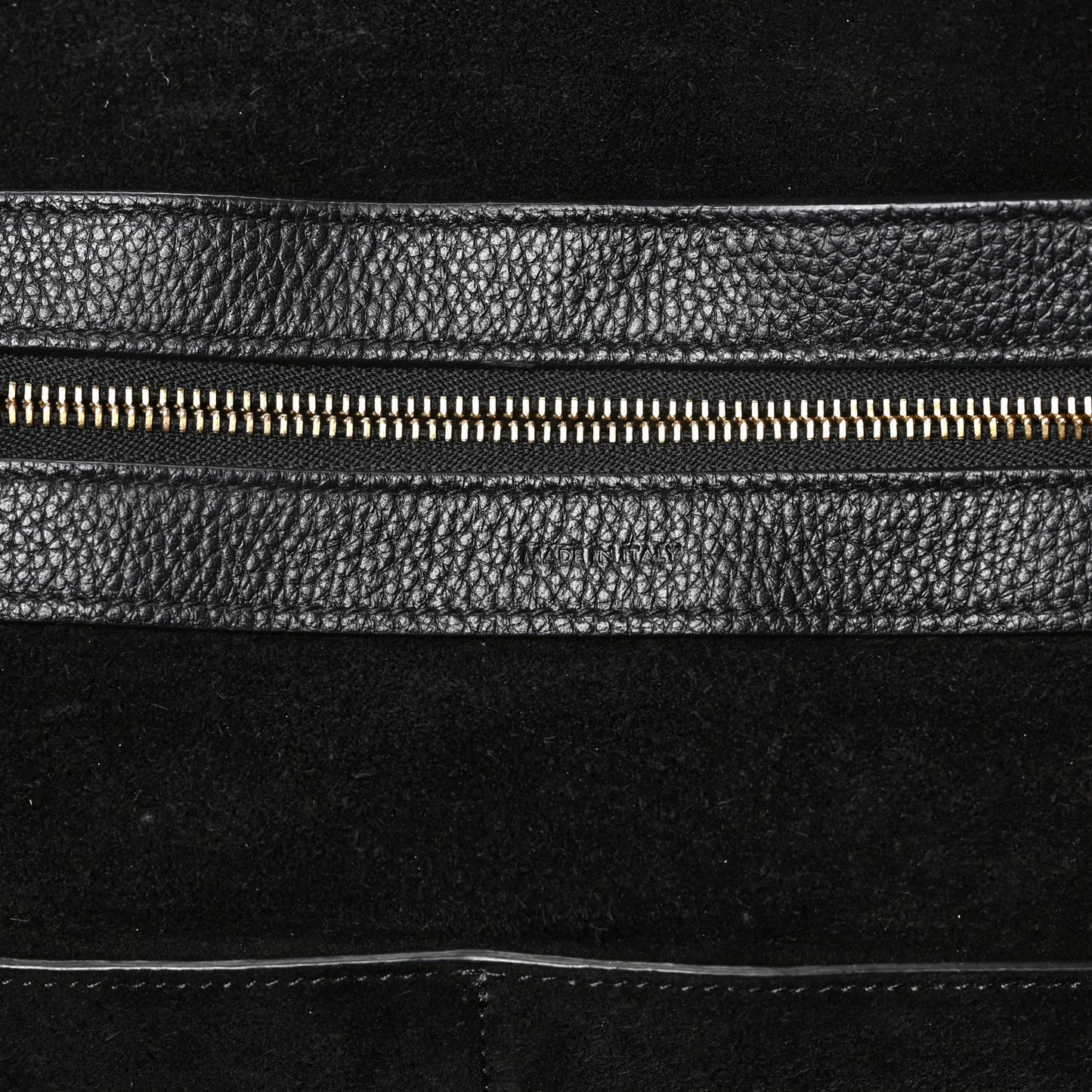 Soft Grained Calfskin Medium Belt Cabas Phantom Black