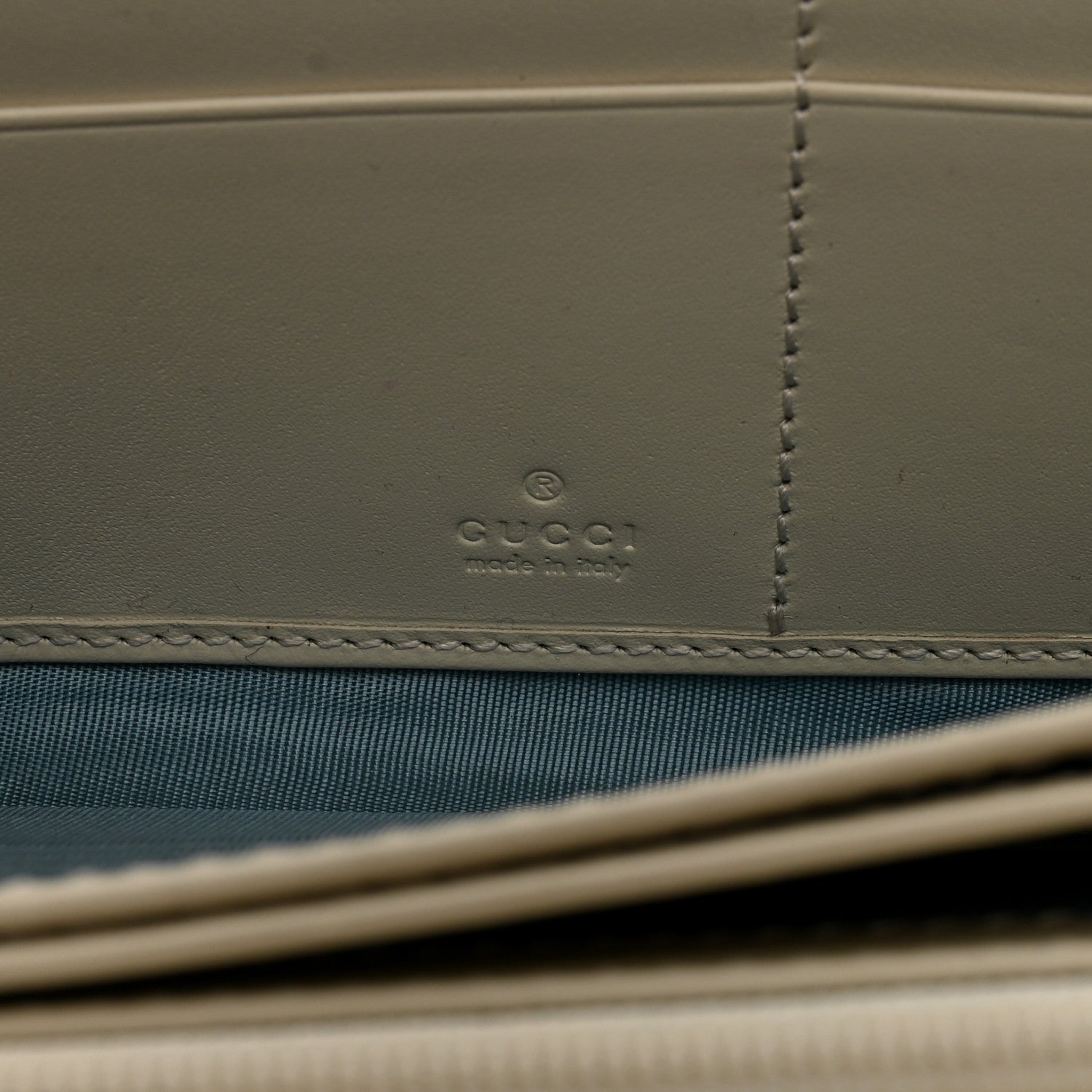 Gucci X SEGA Calfskin GUCCY Stars Zip Around Wallet Mystic White Gold 6 of 13