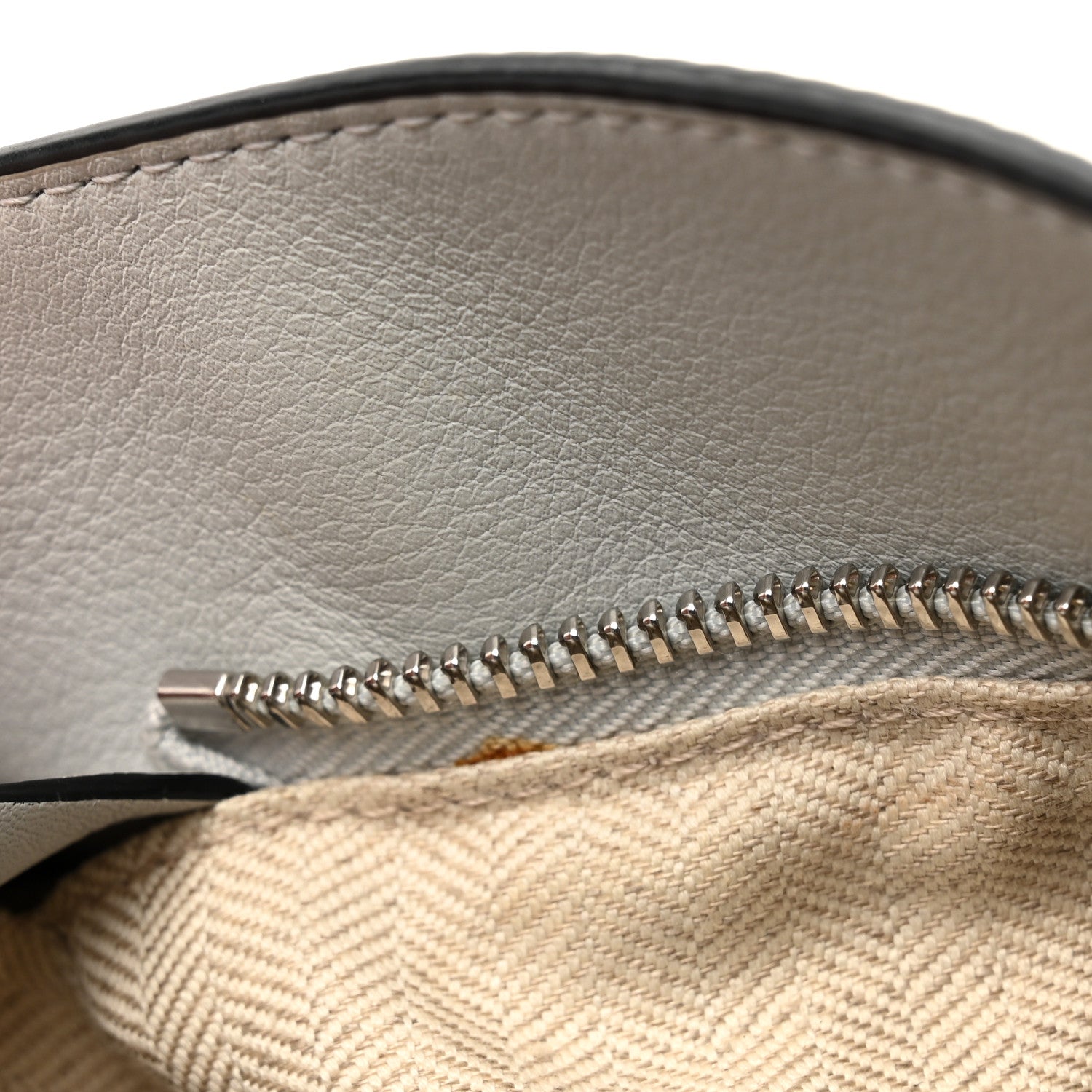 Loewe Calfskin Small Puzzle Bag Kaolin 10 of 13