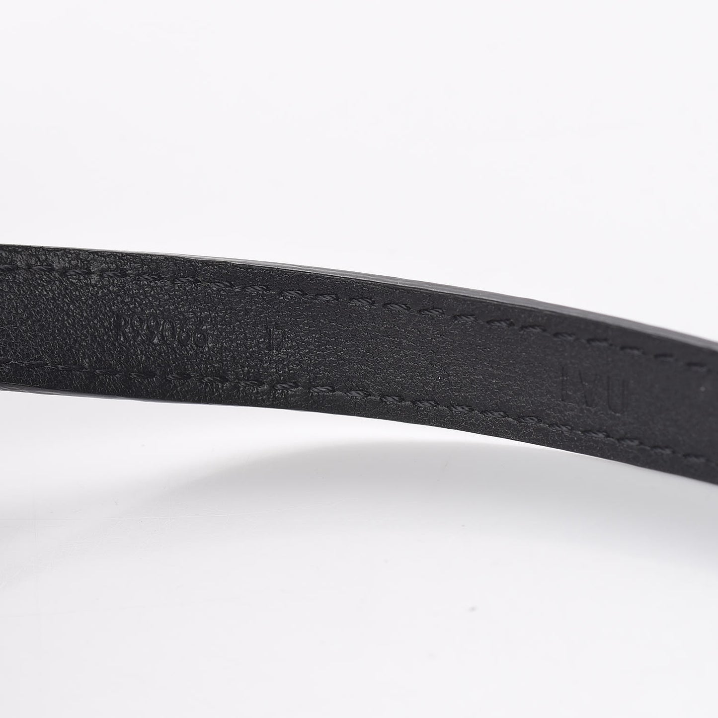 Calfskin Box It Bracelet 17 Black