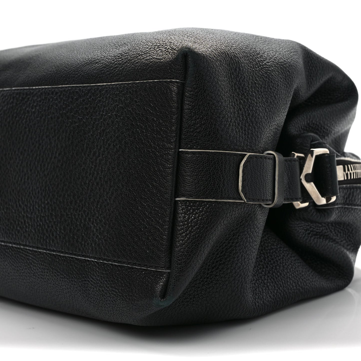 Waxy Grained Calfskin Medium Nightingale Black