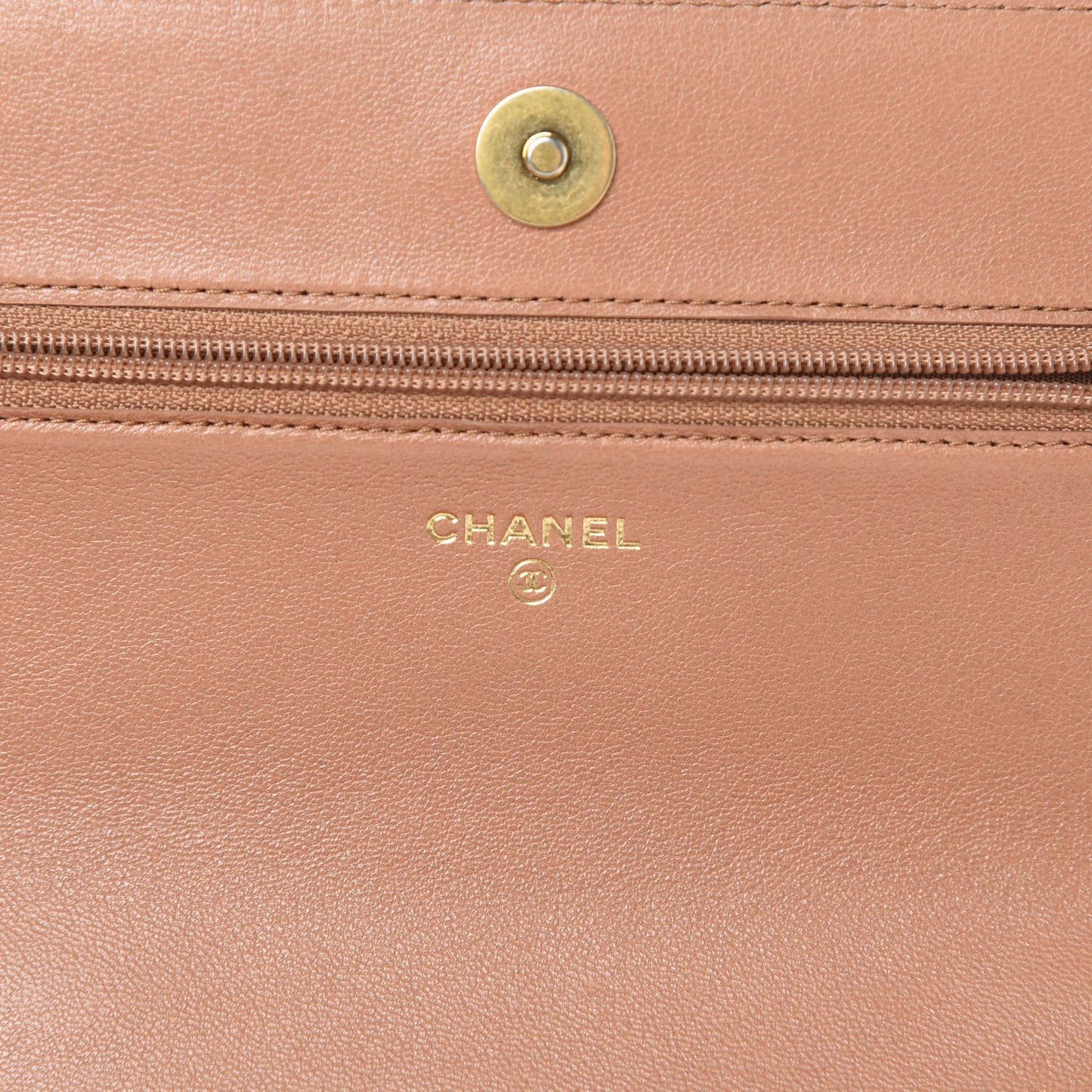 Lambskin Quilted 19 Wallet On Chain WOC Brown