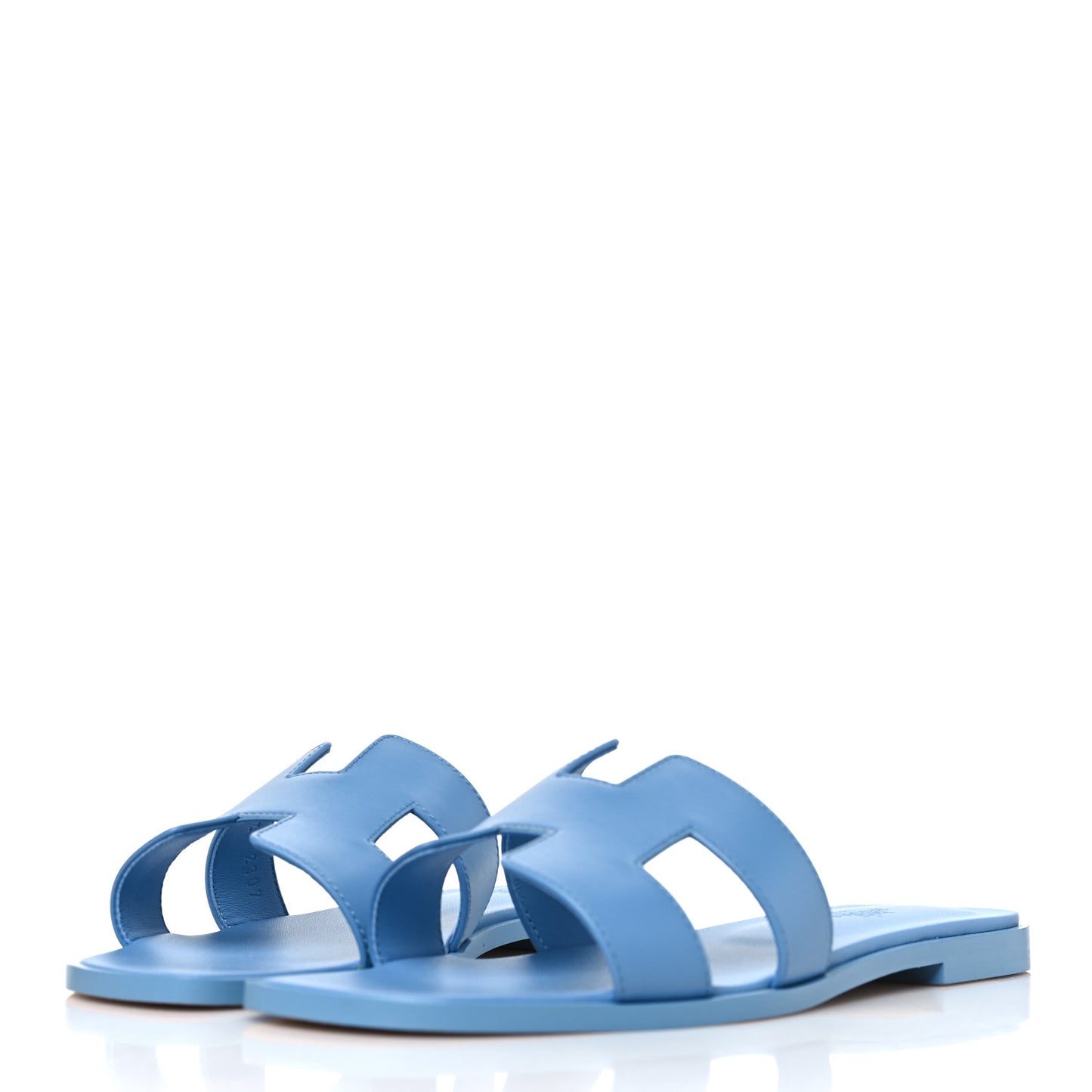 Box Calfskin Oran Sandals 39 Bleu Cameo