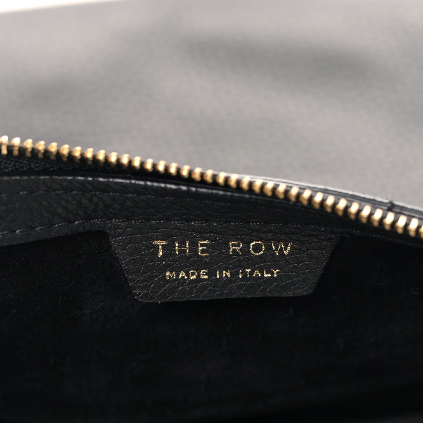 Grained Calfskin Medium Everyday Shoulder Bag Black