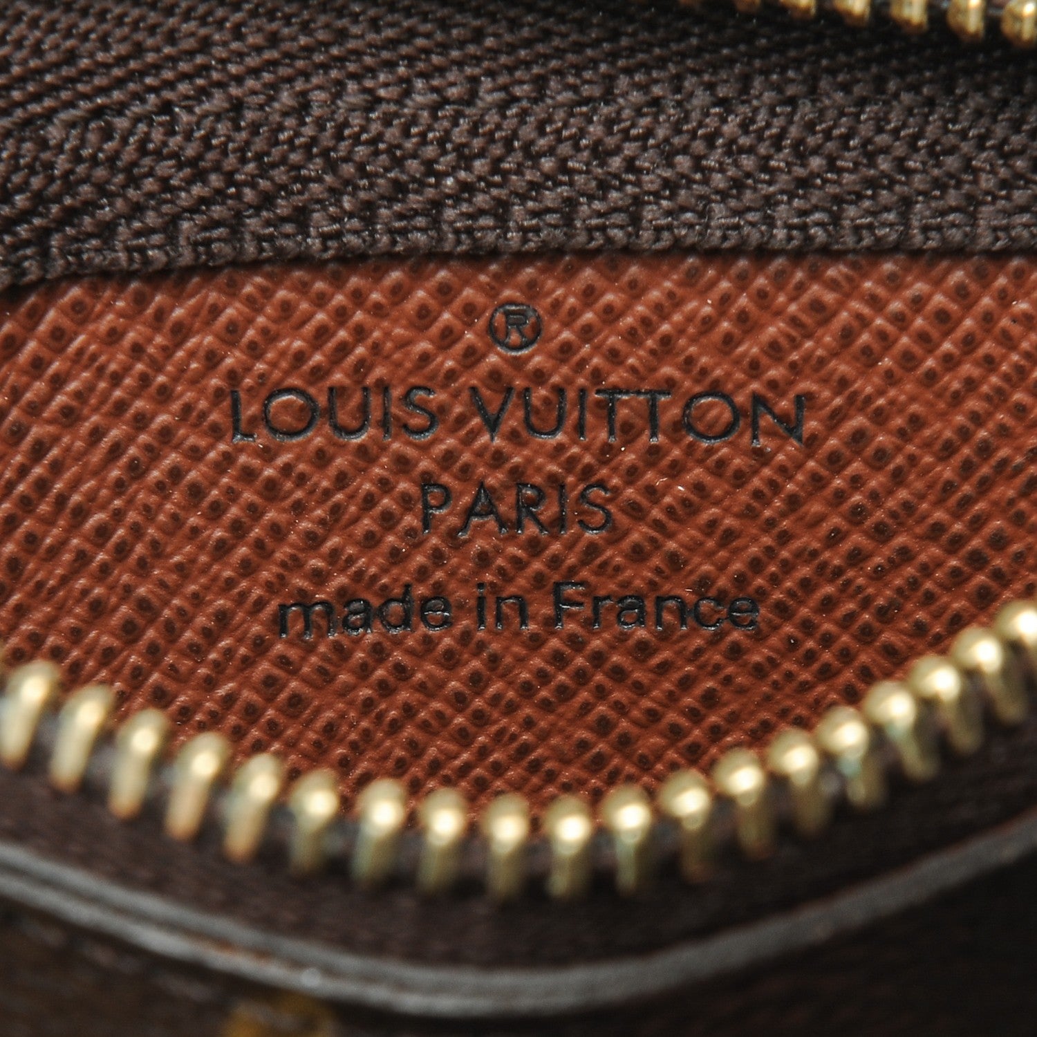 Louis Vuitton Monogram Key Pouch 6 of 6