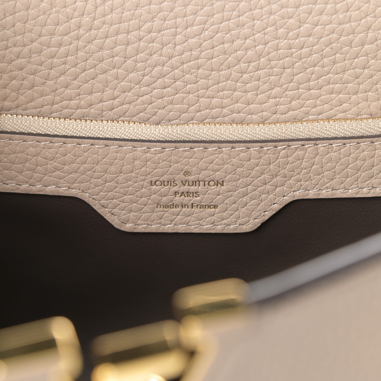 Louis Vuitton Taurillon Capucines PM Galet 6 of 13
