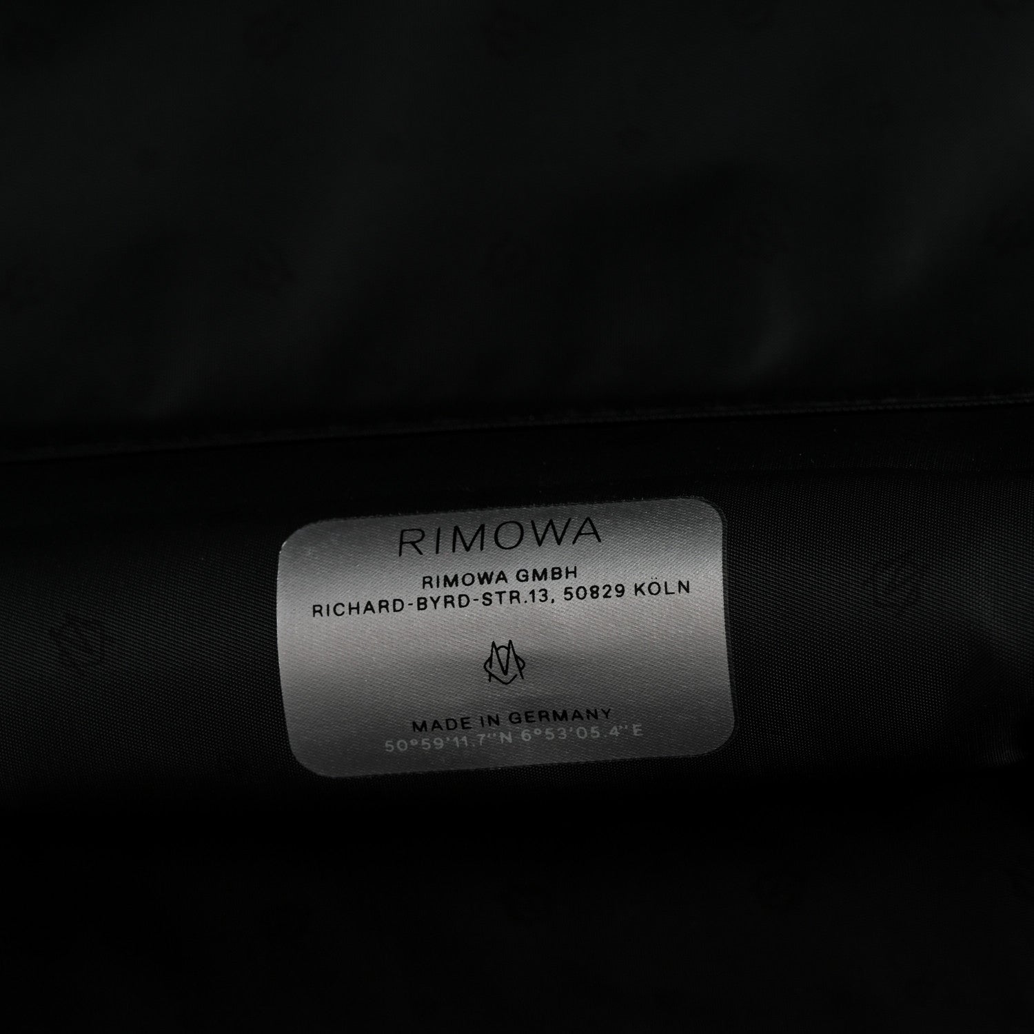 Rimowa Aluminum Classic Flight Check-In L Silver 5 of 14